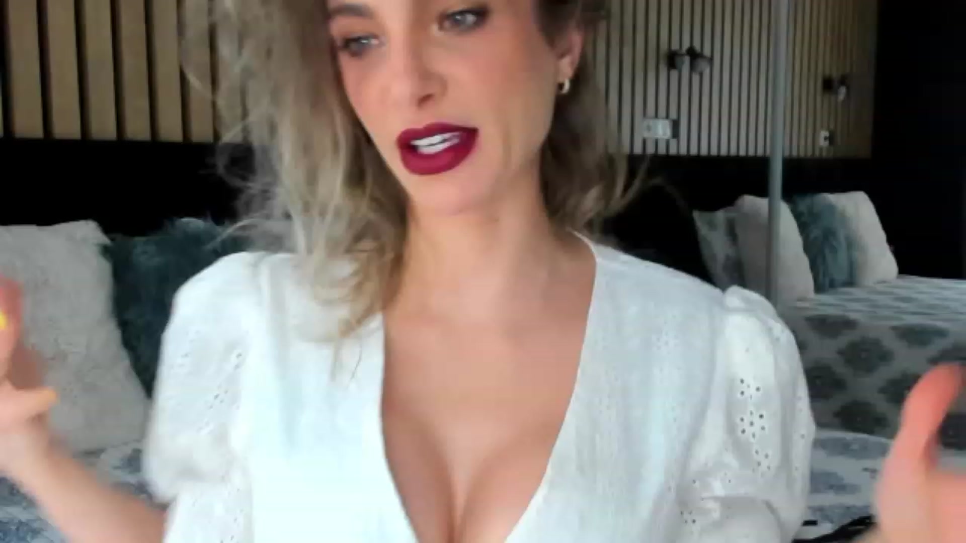 Gallery image thumbnail from DENNYVERSE's myfreecams stream on, 02/10/2024, 15:37 image 5 of 20