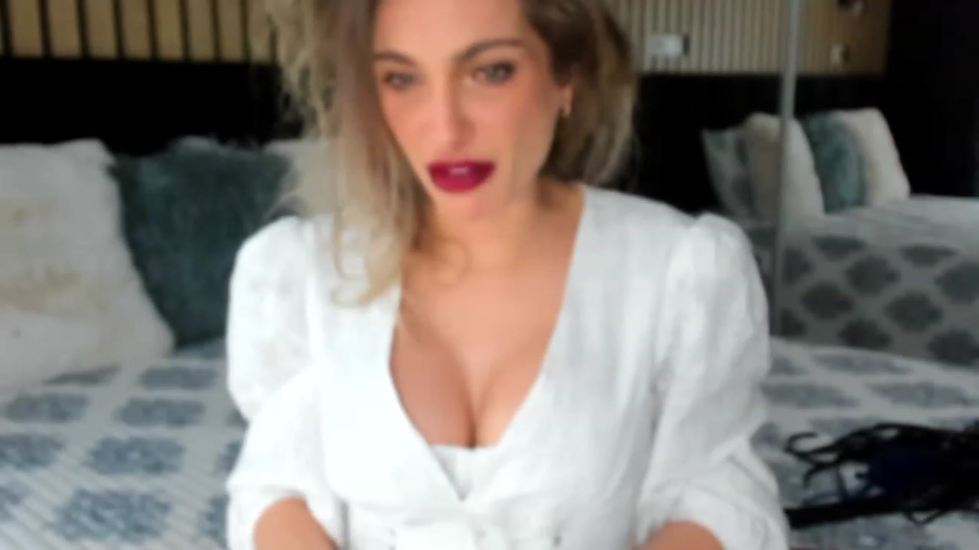Gallery image thumbnail from DENNYVERSE's myfreecams stream on, 02/10/2024, 15:37 image 11 of 20