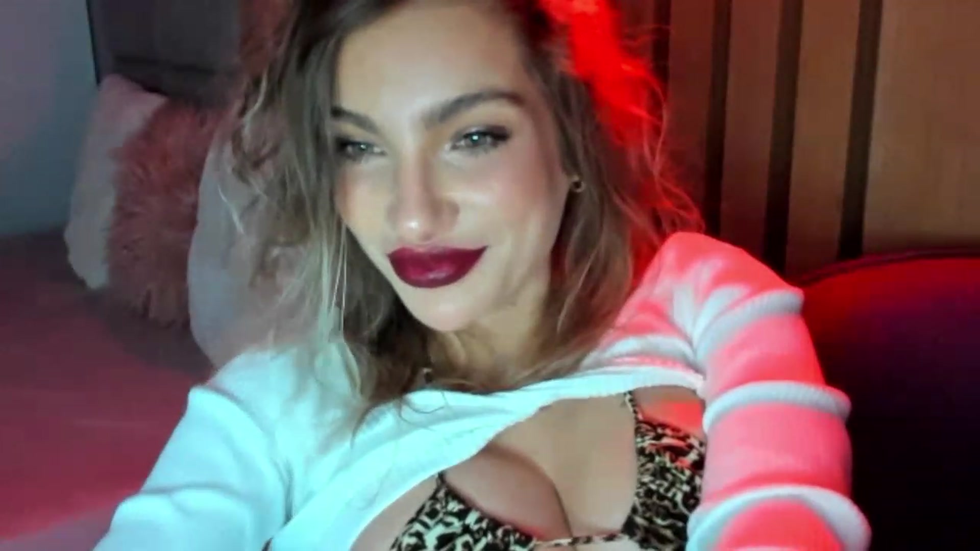 Gallery image thumbnail from DENNYVERSE's myfreecams stream on, 03/09/2024, 16:28 image 18 of 20