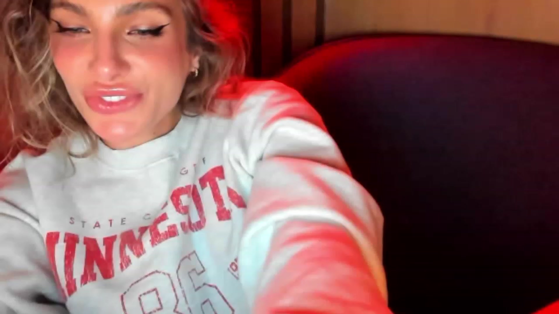Gallery image thumbnail from DENNYVERSE's myfreecams stream on, 03/11/2024, 17:32 image 16 of 20