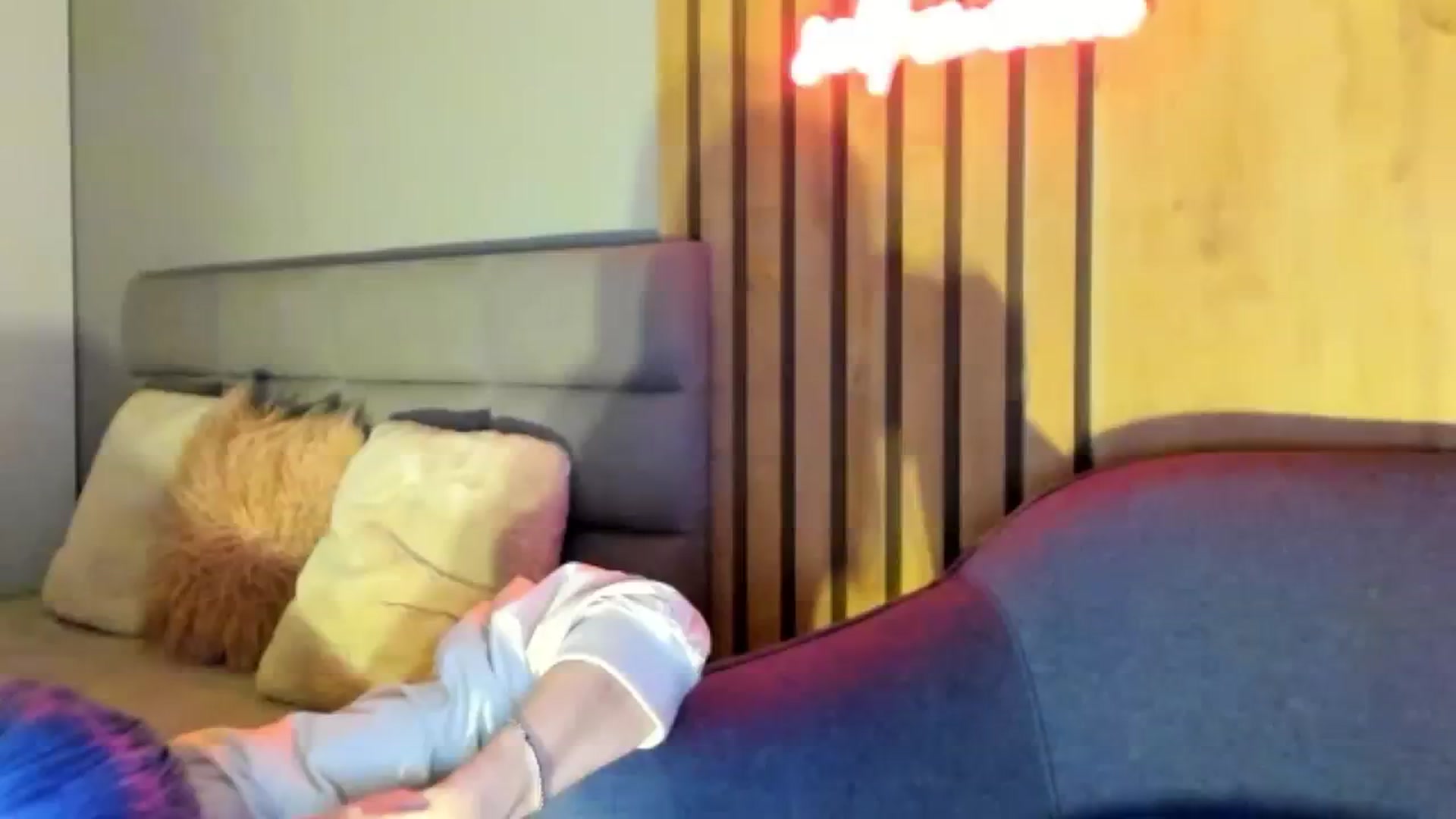 Gallery image thumbnail from DENNYVERSE's myfreecams stream on, 04/23/2024, 18:00 image 19 of 20