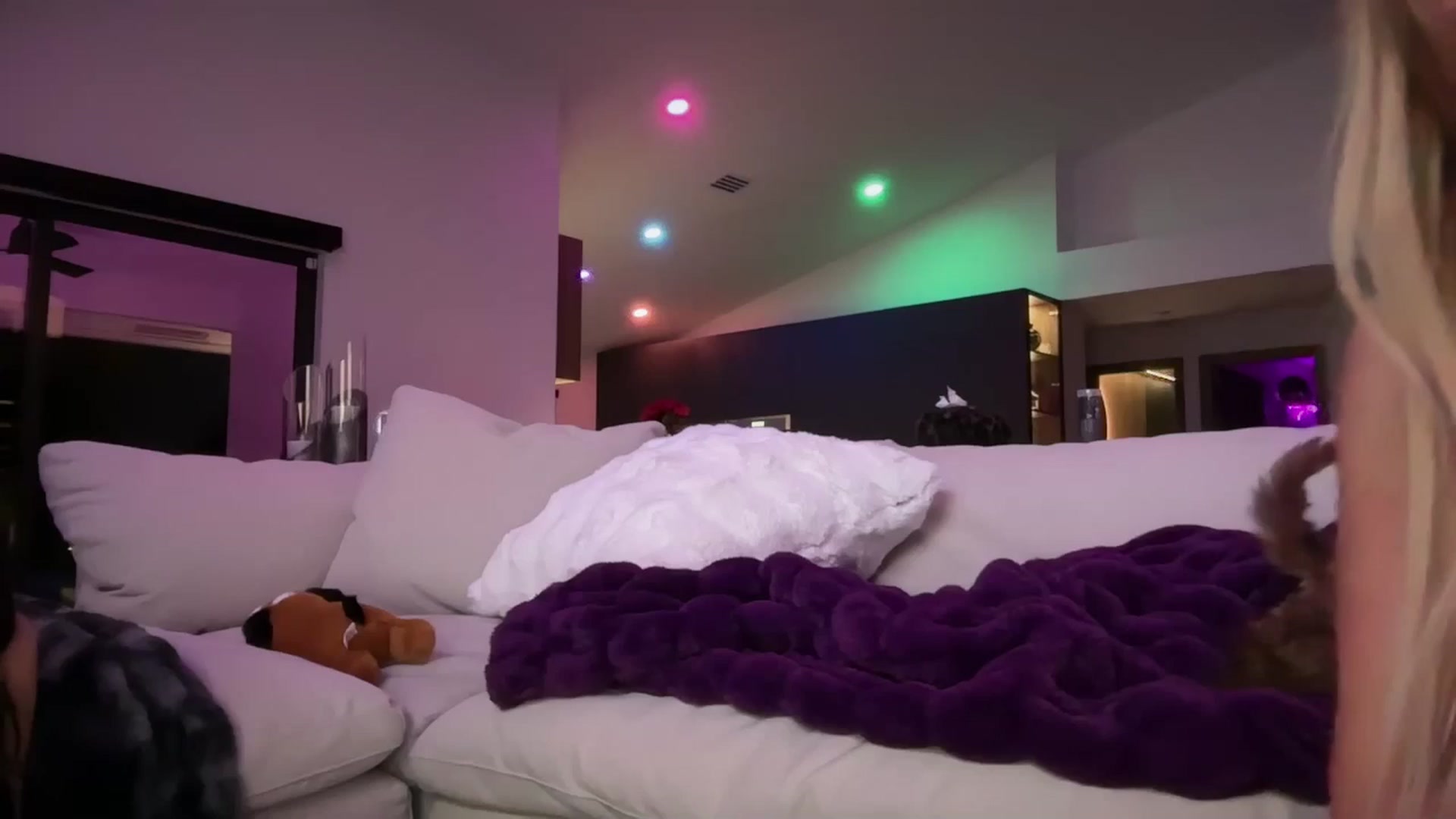 Gallery image thumbnail from DESTINYDIXON's myfreecams stream on, 04/02/2026, 06:15 image 13 of 20