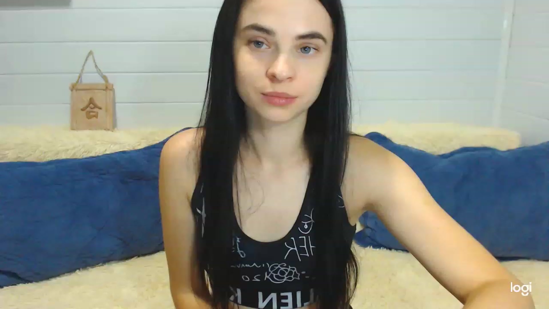 Gallery image thumbnail from DIVAxSTAR's myfreecams stream on, 08/14/2023, 12:41 image 1 of 20