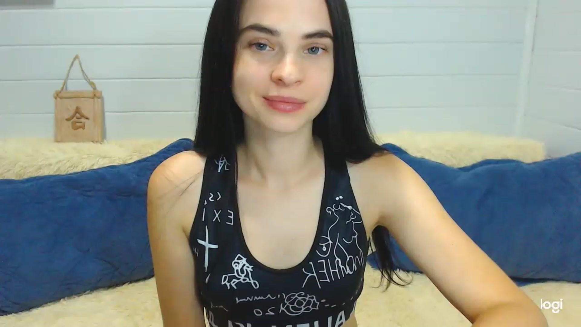 Gallery image thumbnail from DIVAxSTAR's myfreecams stream on, 08/14/2023, 12:41 image 18 of 20