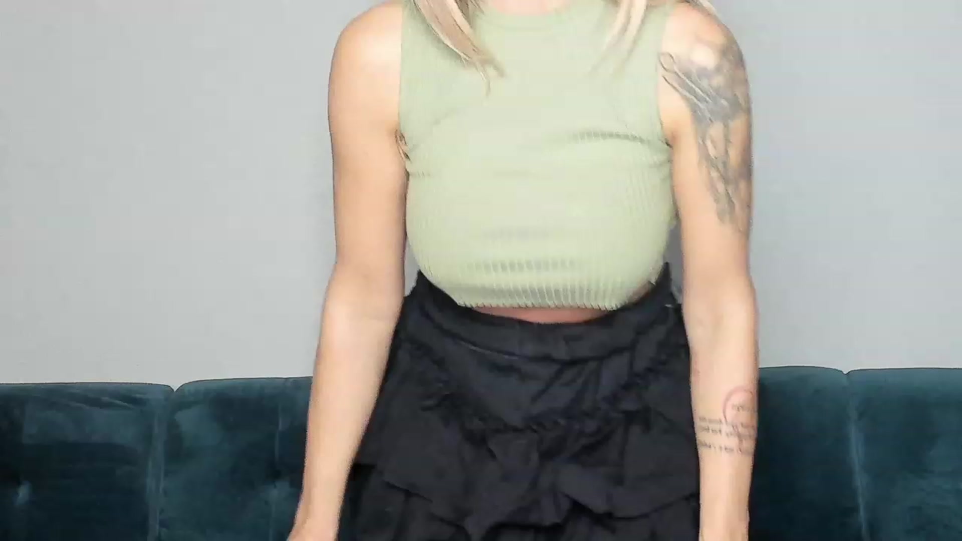 Gallery image thumbnail from DJMonica's myfreecams stream on, 02/10/2024, 20:09 image 10 of 20