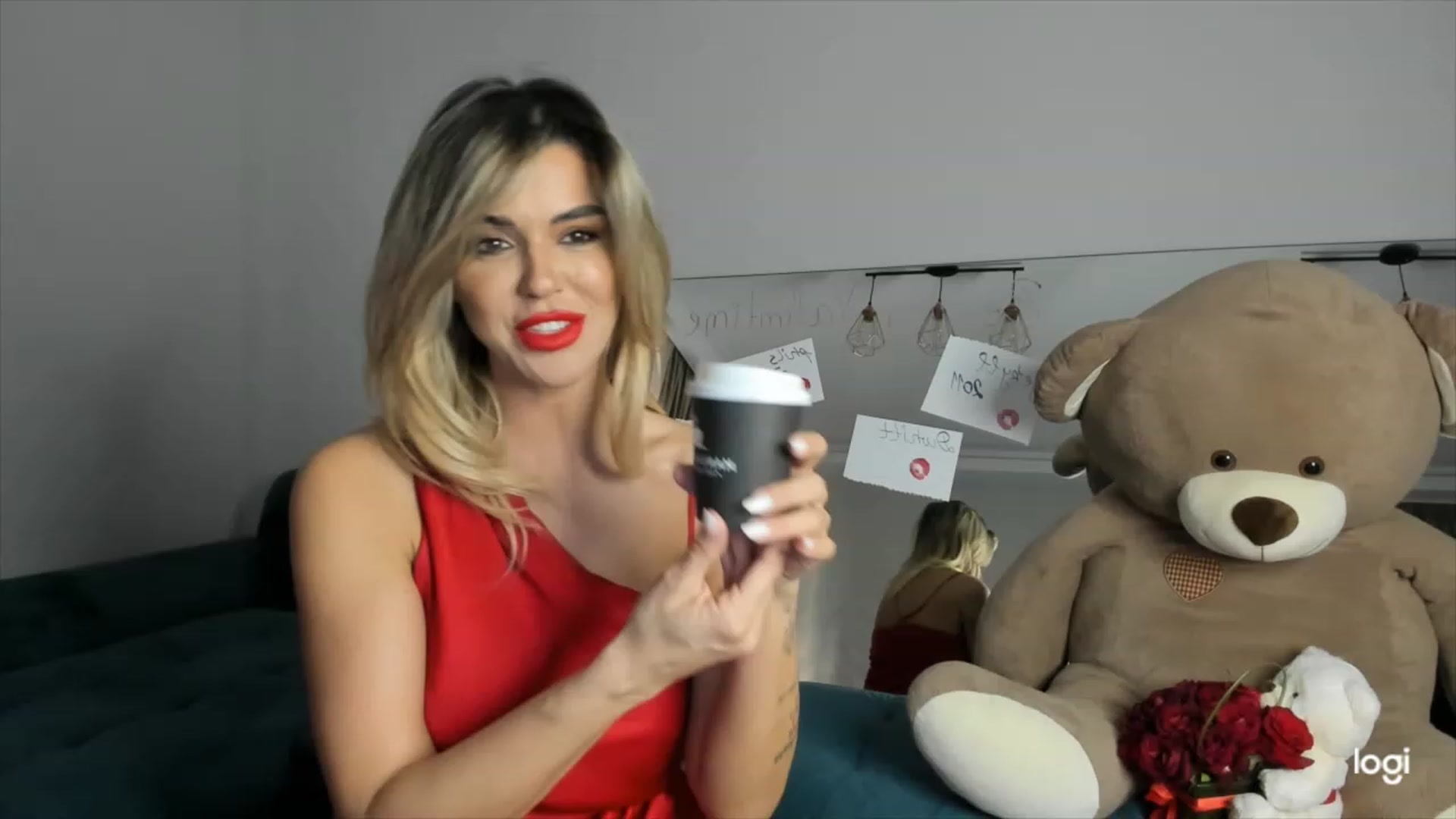 Gallery image thumbnail from DJMonica's myfreecams stream on, 02/14/2024, 13:13 image 18 of 20