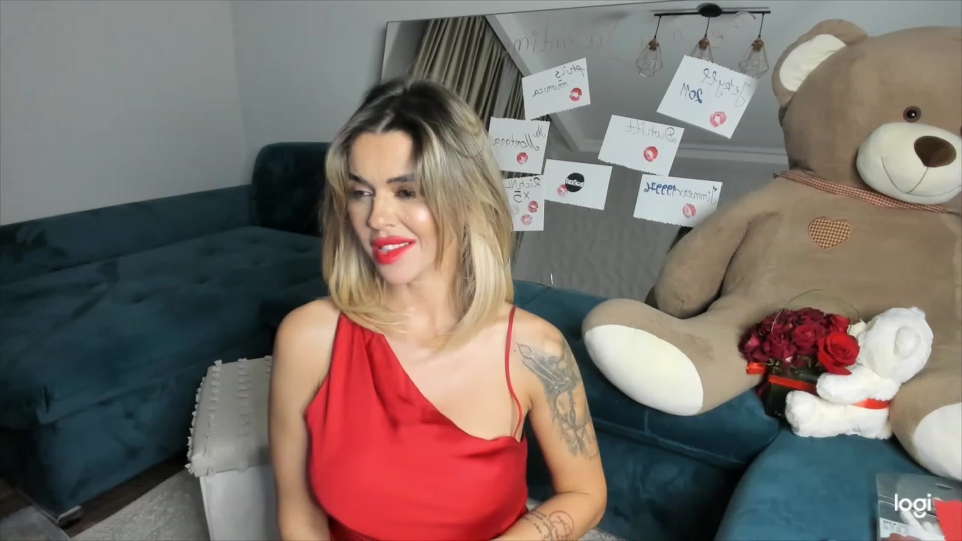 Gallery image thumbnail from DJMonica's myfreecams stream on, 02/14/2024, 16:02 image 3 of 20