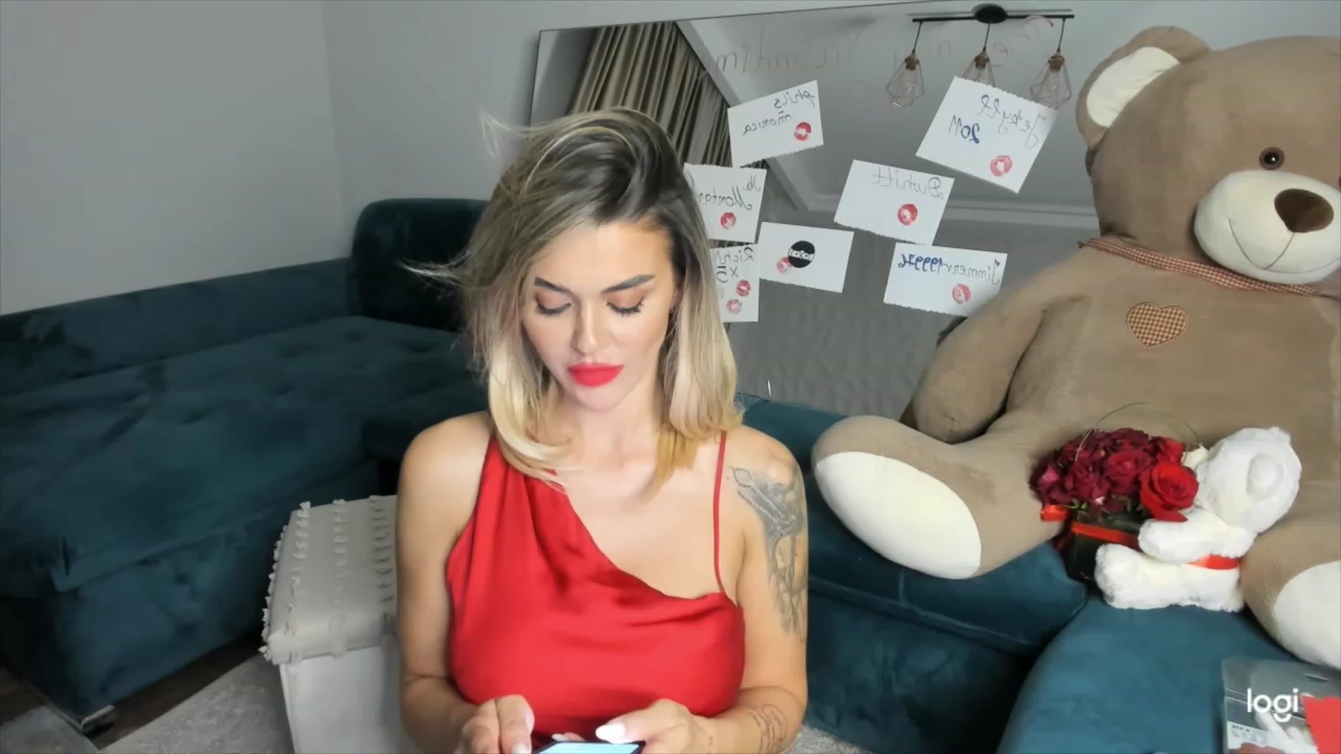 Gallery image thumbnail from DJMonica's myfreecams stream on, 02/14/2024, 16:02 image 6 of 20