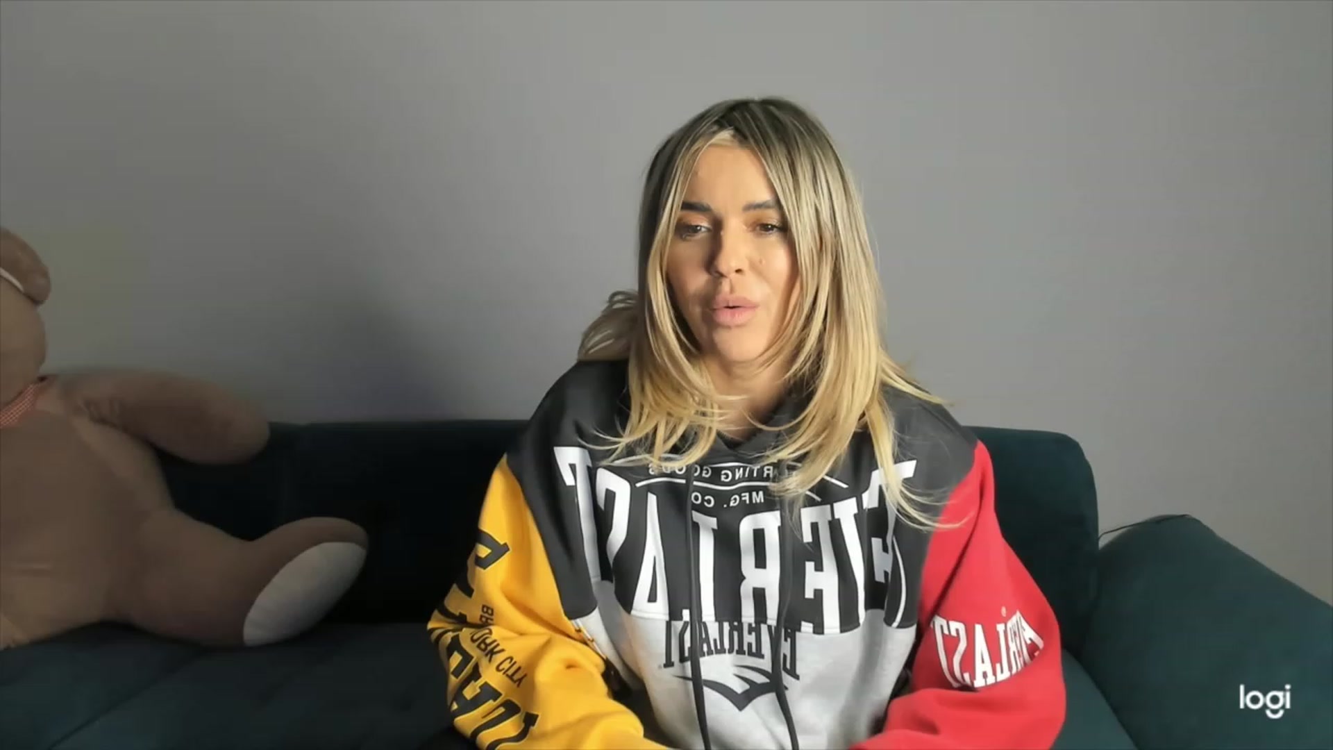 Gallery image thumbnail from DJMonica's myfreecams stream on, 02/21/2024, 16:37 image 18 of 20