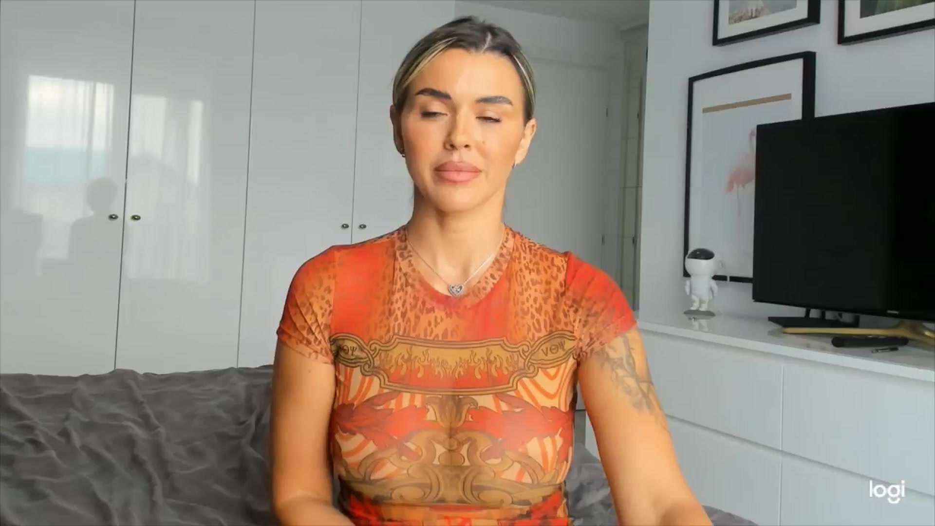 Gallery image thumbnail from DJMonica's myfreecams stream on, 06/01/2024, 12:25 image 4 of 20