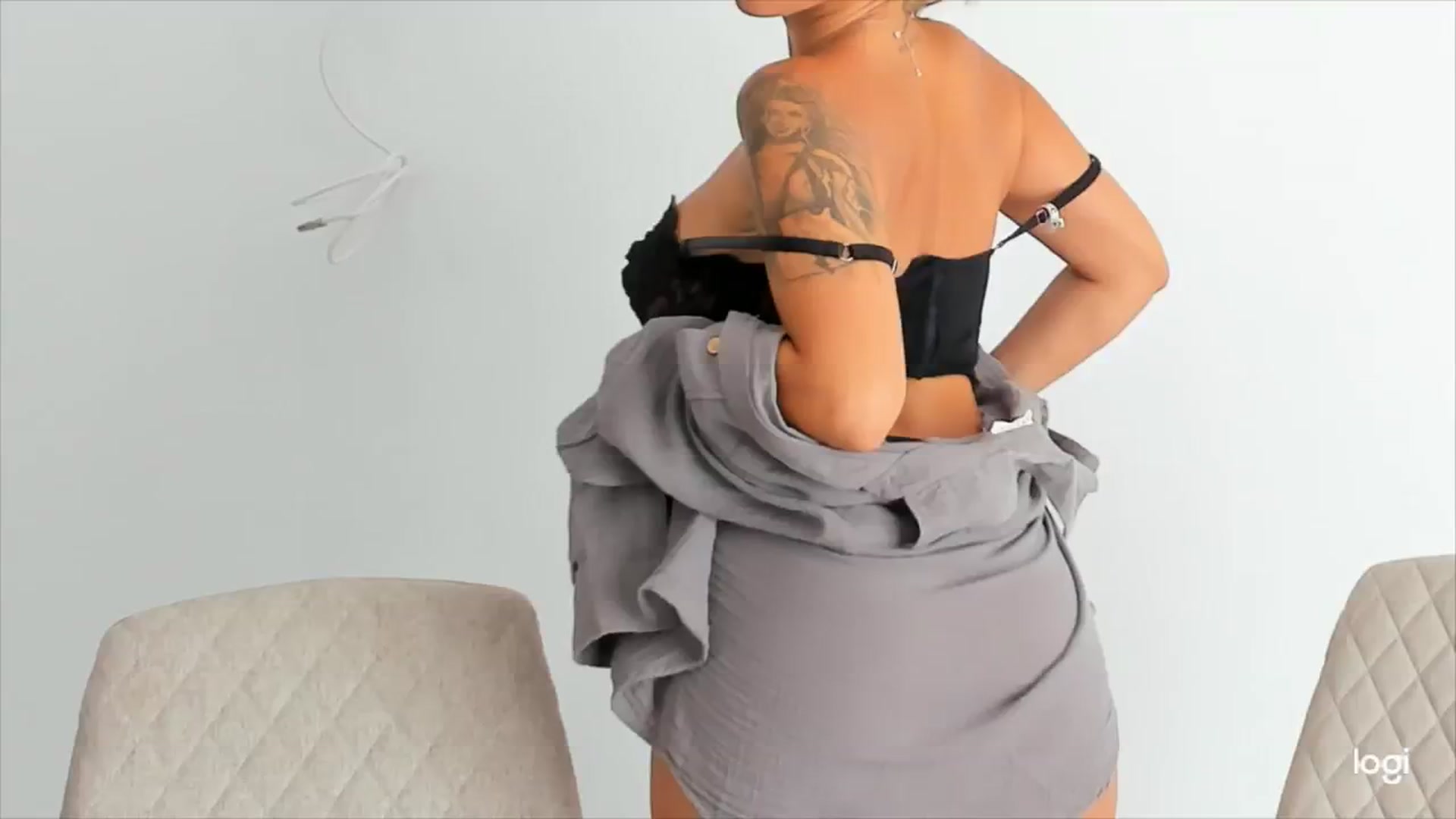 Gallery image thumbnail from DJMonica's myfreecams stream on, 06/22/2024, 12:21 image 6 of 20