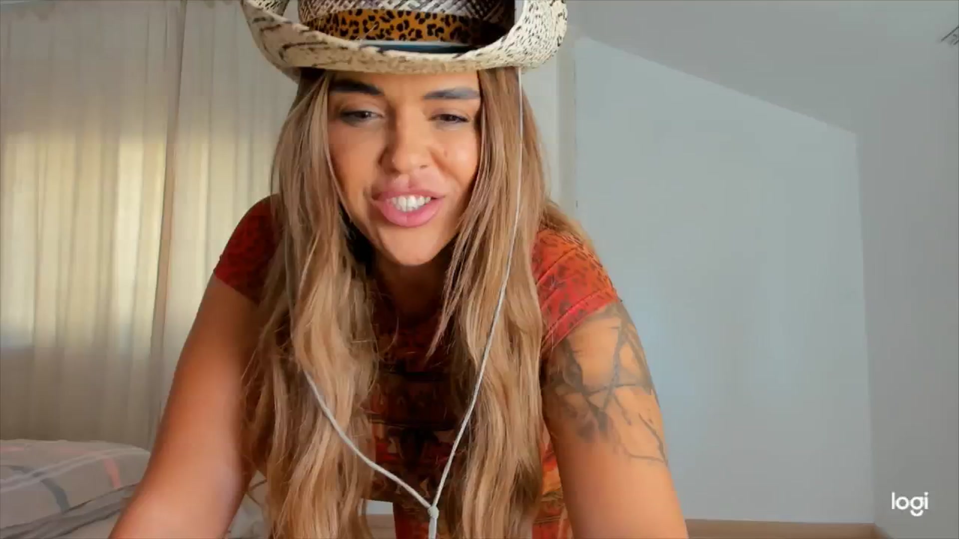 Gallery image thumbnail from DJMonica's myfreecams stream on, 10/01/2024, 12:40 image 7 of 20