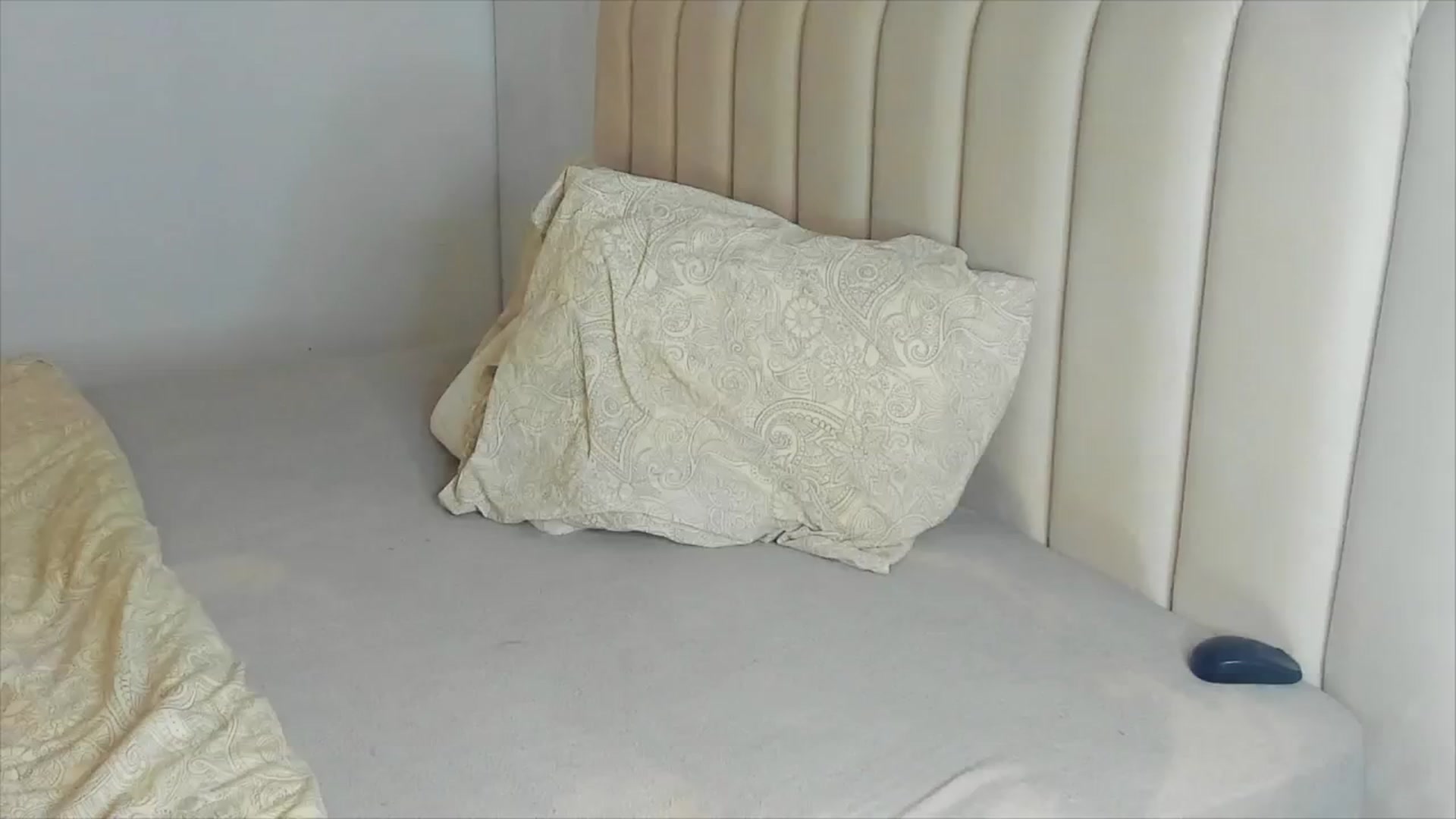 Gallery image thumbnail from DJMonica's myfreecams stream on, 11/14/2024, 12:52 image 8 of 20