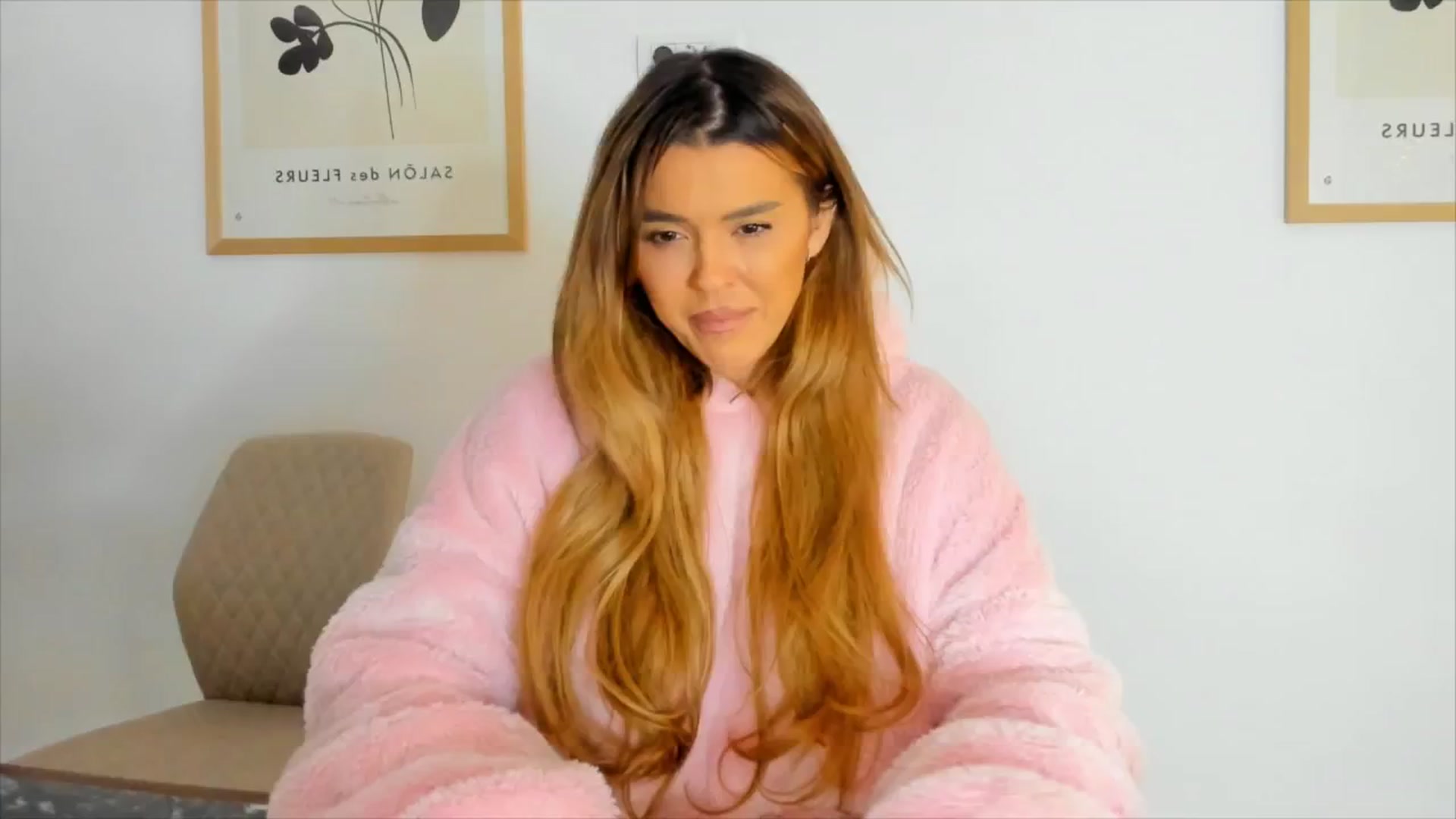 Gallery image thumbnail from DJMonica's myfreecams stream on, 11/26/2024, 13:37 image 20 of 20