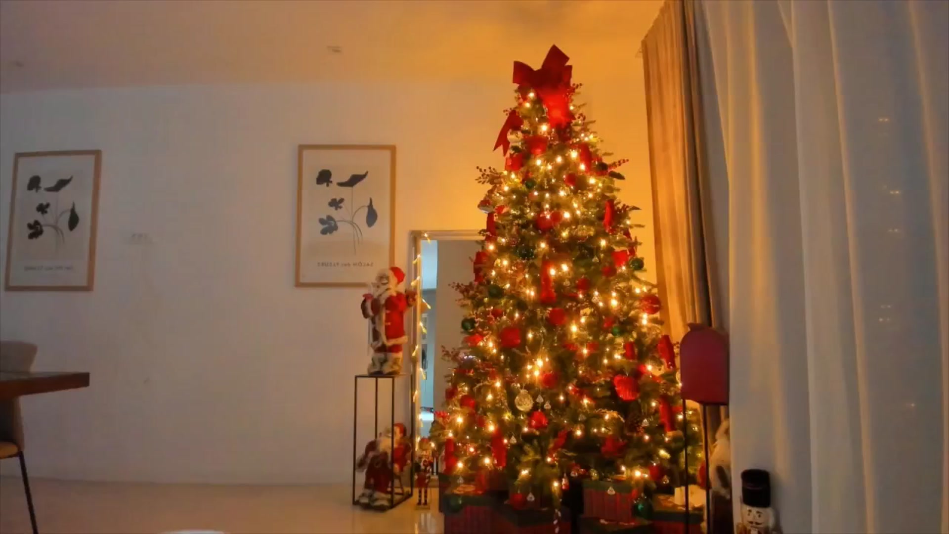 Gallery image thumbnail from DJMonica's myfreecams stream on, 12/15/2024, 14:08 image 4 of 20
