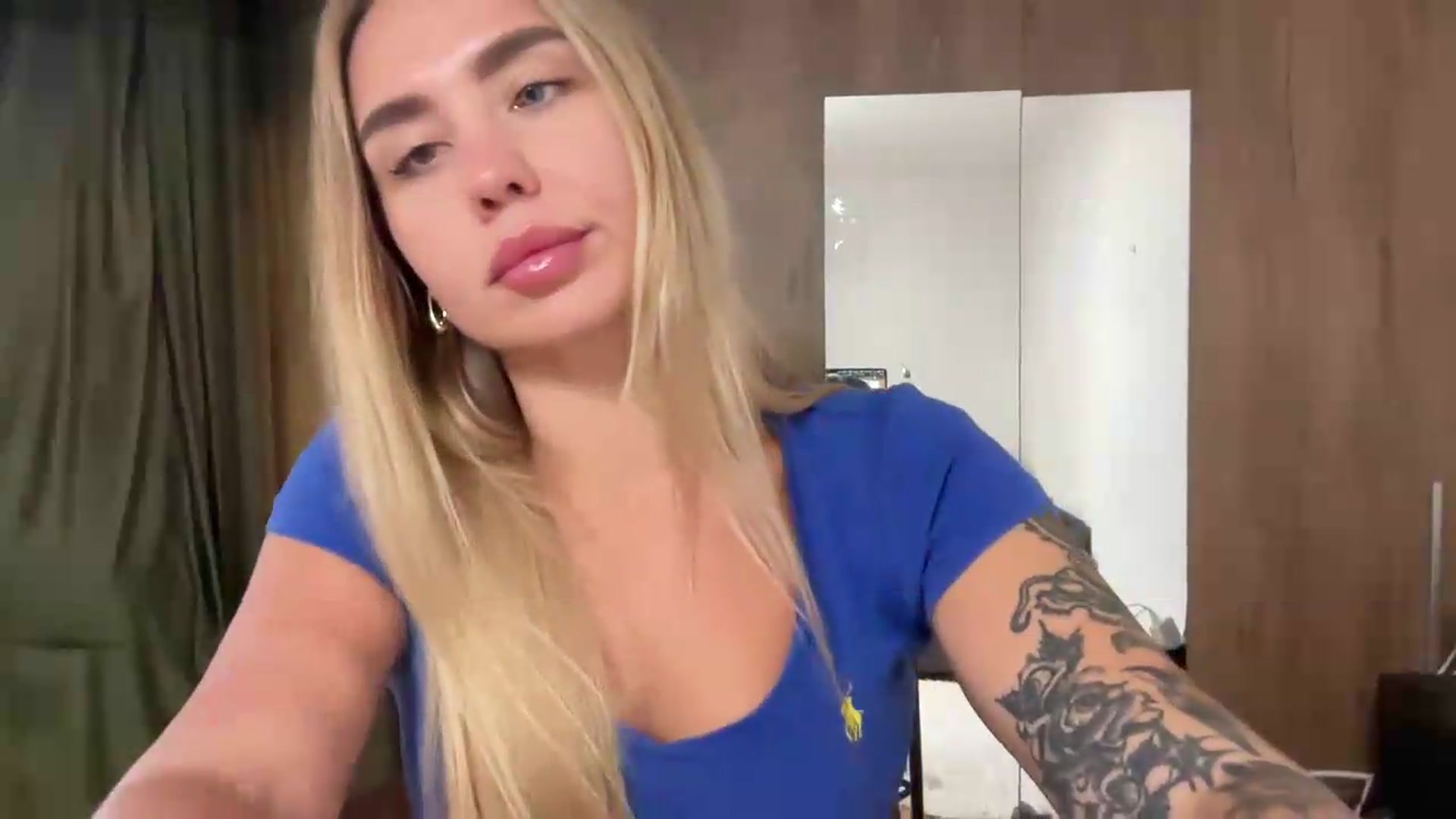 Gallery image thumbnail from DJ_Lol's myfreecams stream on, 06/30/2026, 16:05 image 8 of 20