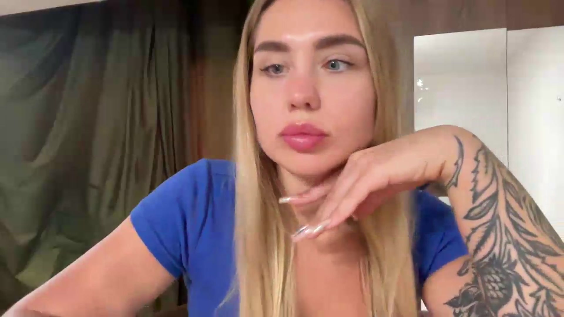 Gallery image thumbnail from DJ_Lol's myfreecams stream on, 06/30/2026, 17:11 image 6 of 20