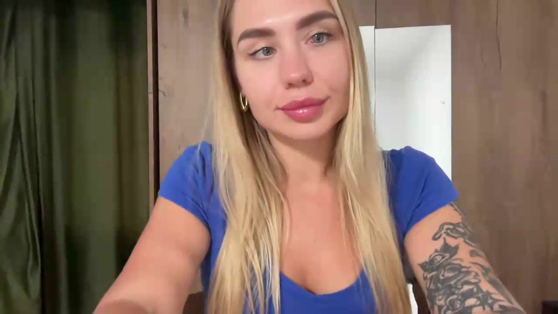 Gallery image thumbnail from DJ_Lol's myfreecams stream on, 06/30/2026, 18:16 image 10 of 20