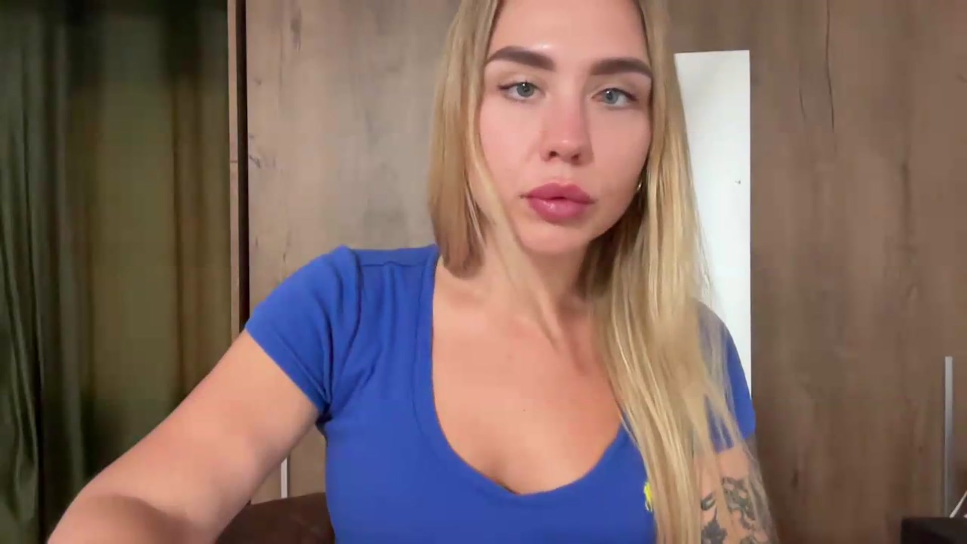 Gallery image thumbnail from DJ_Lol's myfreecams stream on, 06/30/2026, 18:16 image 2 of 20