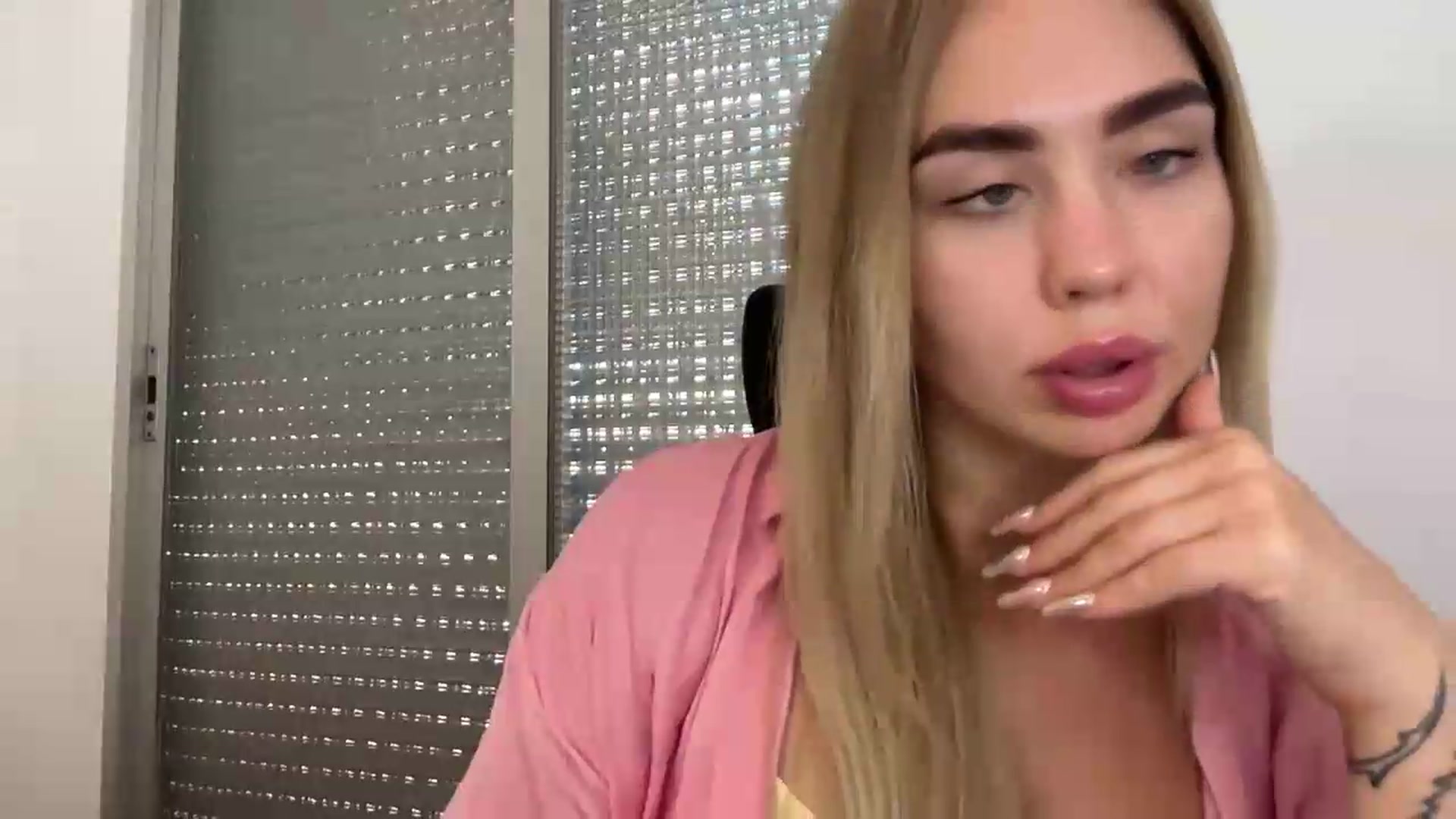 Gallery image thumbnail from DJ_Lol's myfreecams stream on, 07/01/2026, 15:56 image 5 of 20