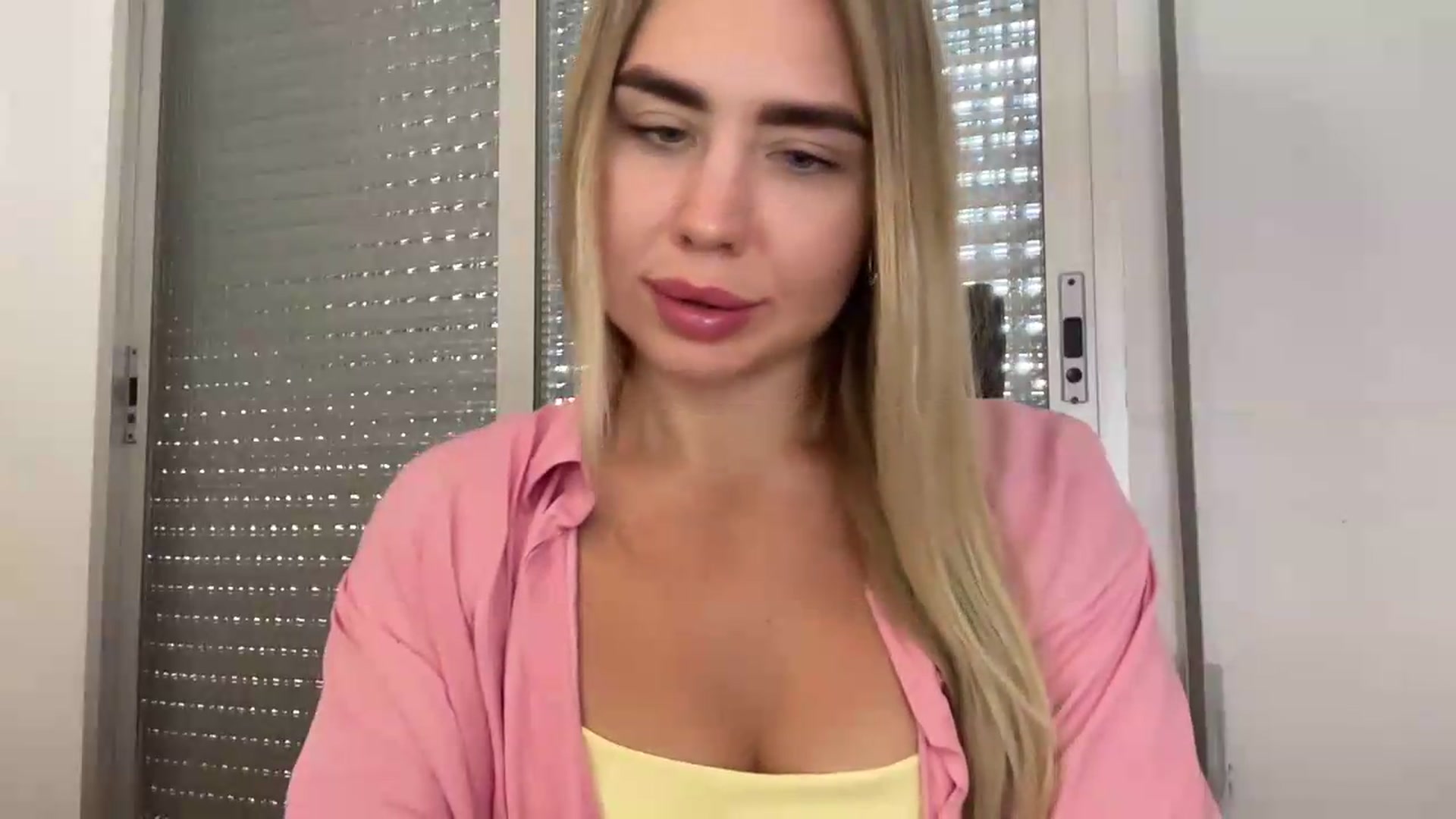 Gallery image thumbnail from DJ_Lol's myfreecams stream on, 07/01/2026, 15:56 image 10 of 20