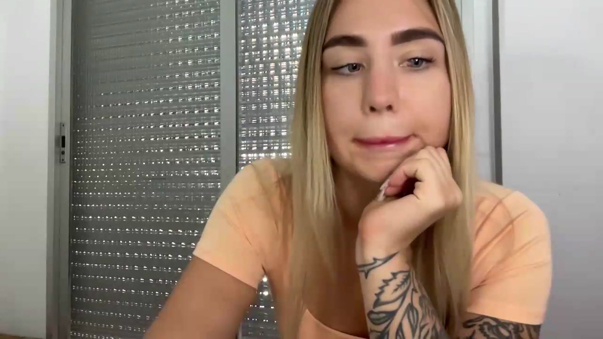 Gallery image thumbnail from DJ_Lol's myfreecams stream on, 07/02/2026, 14:04 image 12 of 20