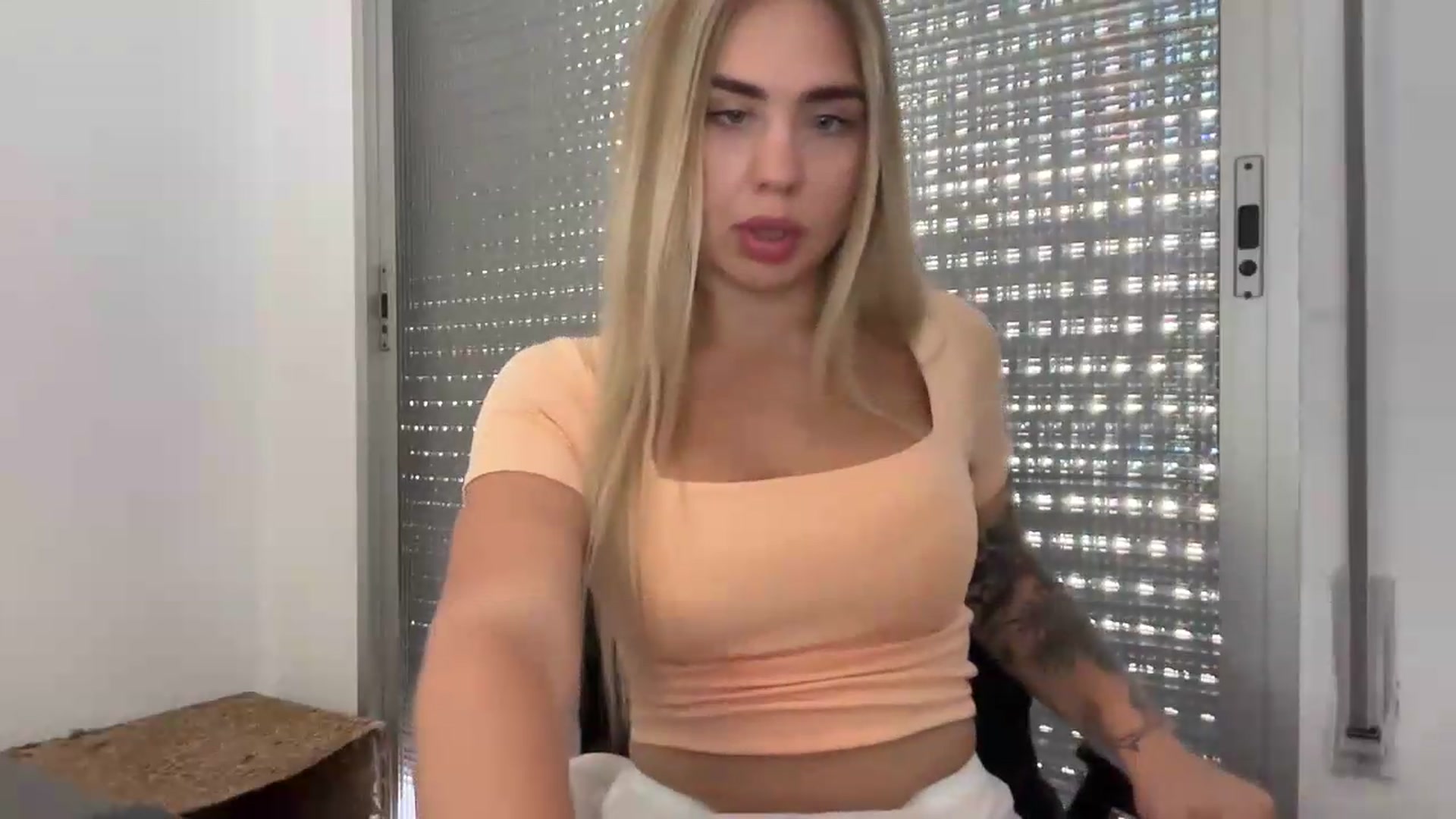 Gallery image thumbnail from DJ_Lol's myfreecams stream on, 07/03/2026, 14:25 image 15 of 20