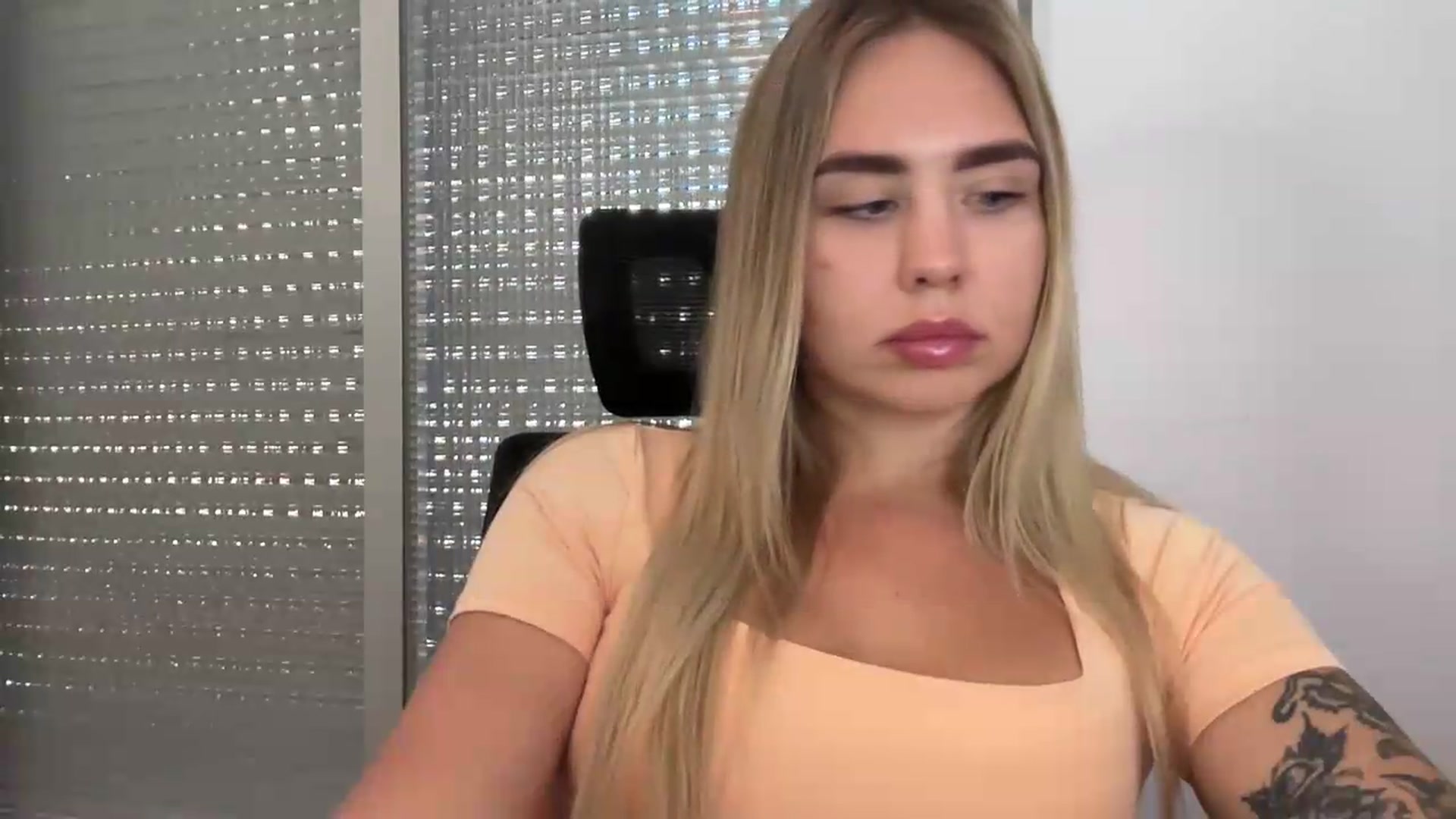 Gallery image thumbnail from DJ_Lol's myfreecams stream on, 07/03/2026, 16:32 image 9 of 20