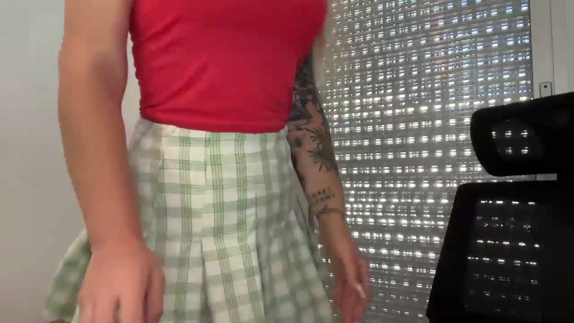 Gallery image thumbnail from DJ_Lol's myfreecams stream on, 07/04/2026, 13:20 image 17 of 20