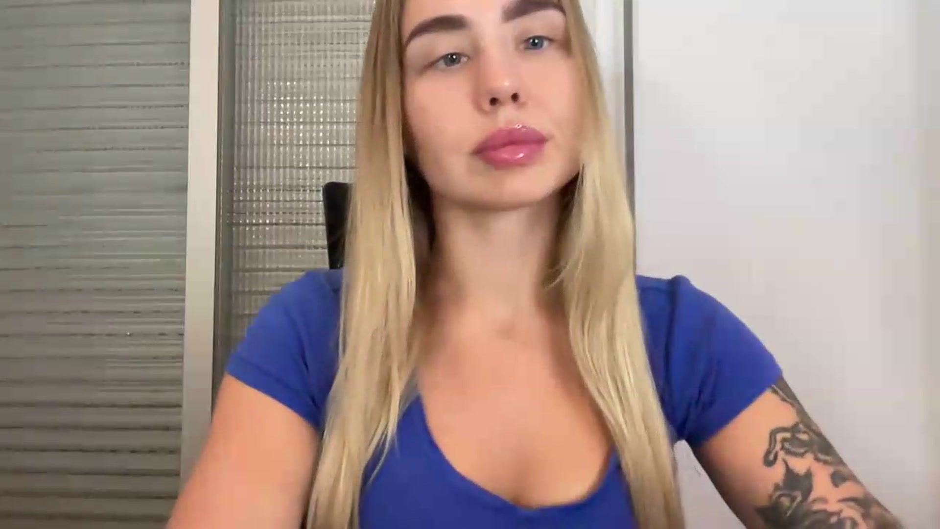 Gallery image thumbnail from DJ_Lol's myfreecams stream on, 07/06/2026, 20:35 image 15 of 20
