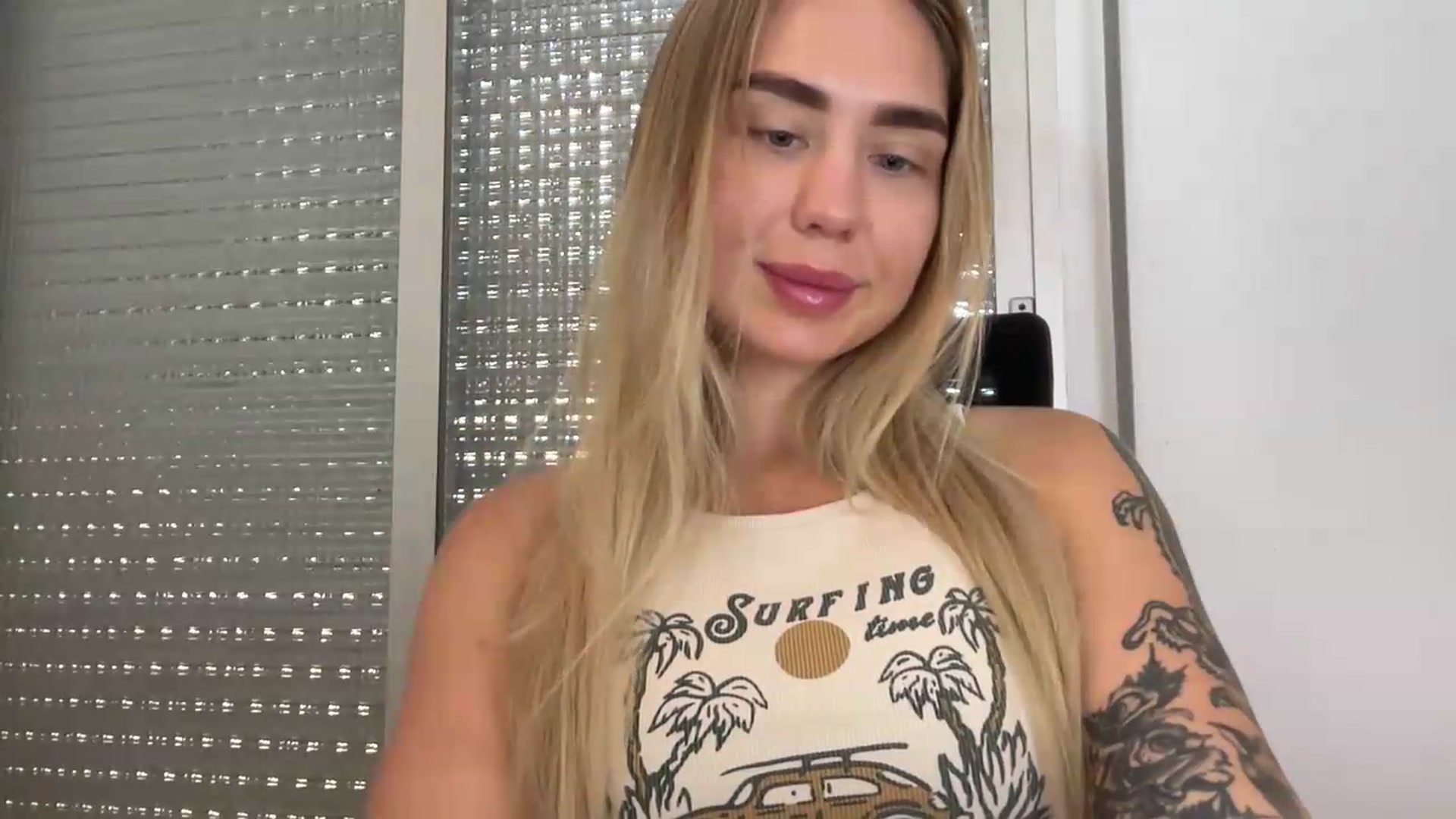 Gallery image thumbnail from DJ_Lol's myfreecams stream on, 07/07/2026, 16:48 image 15 of 20