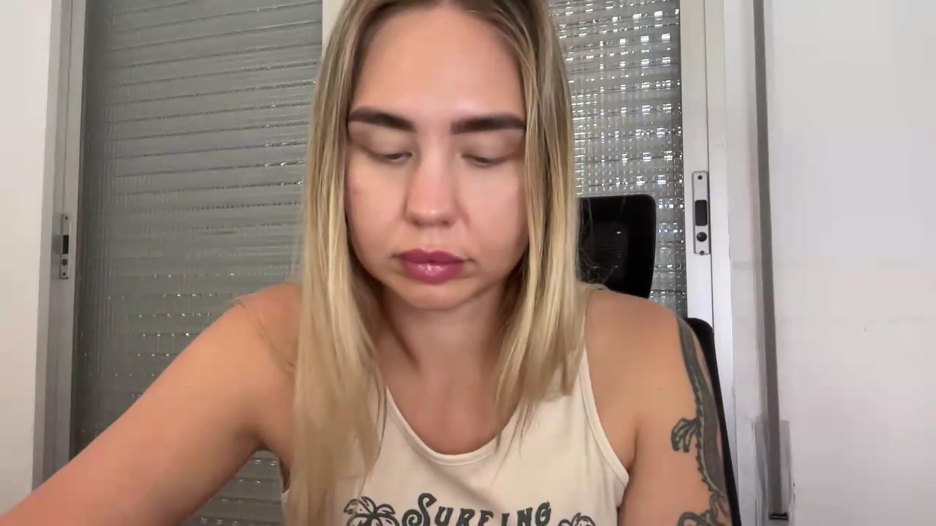 Gallery image thumbnail from DJ_Lol's myfreecams stream on, 07/07/2026, 19:17 image 3 of 20