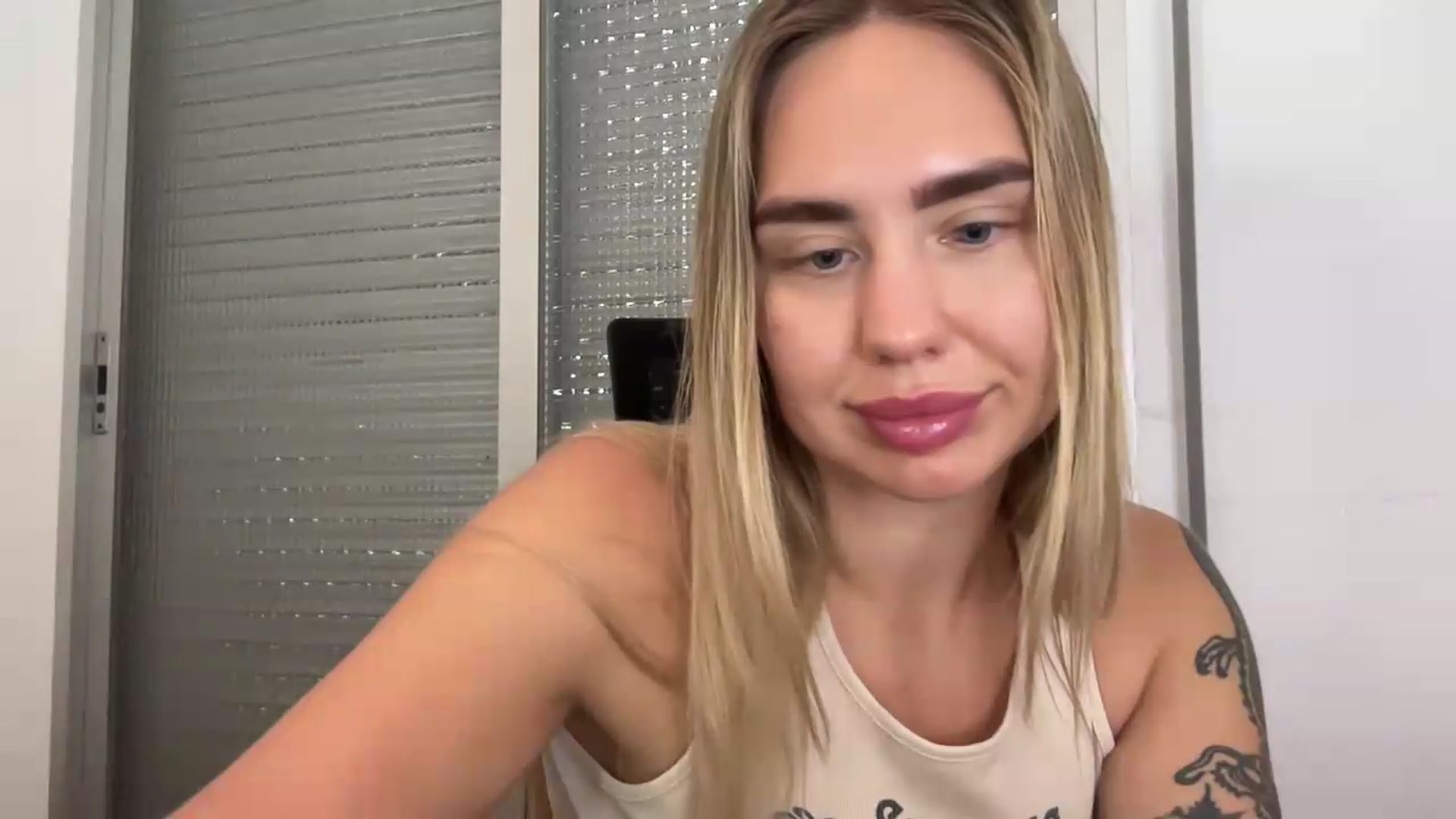 Gallery image thumbnail from DJ_Lol's myfreecams stream on, 07/07/2026, 19:17 image 10 of 20