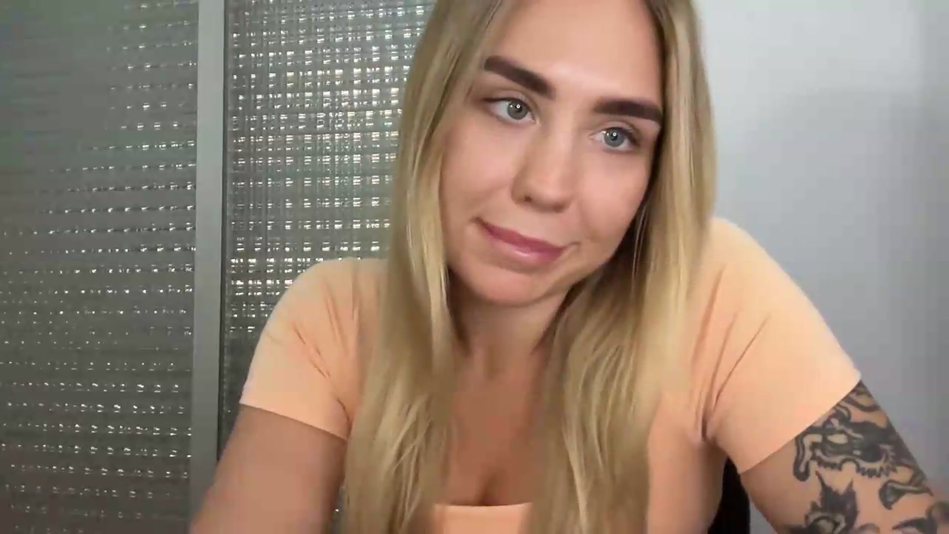 Gallery image thumbnail from DJ_Lol's myfreecams stream on, 07/20/2026, 18:18 image 20 of 20