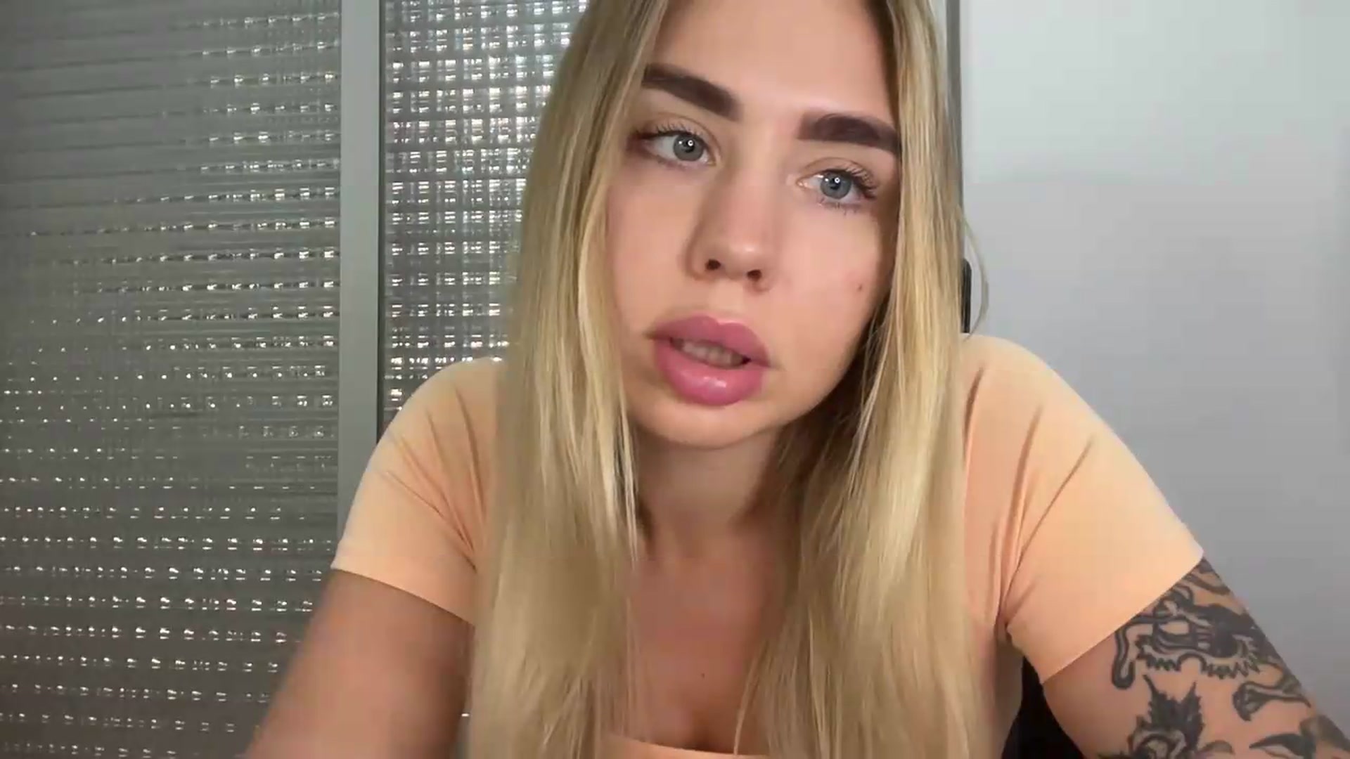 Gallery image thumbnail from DJ_Lol's myfreecams stream on, 07/20/2026, 18:18 image 2 of 20