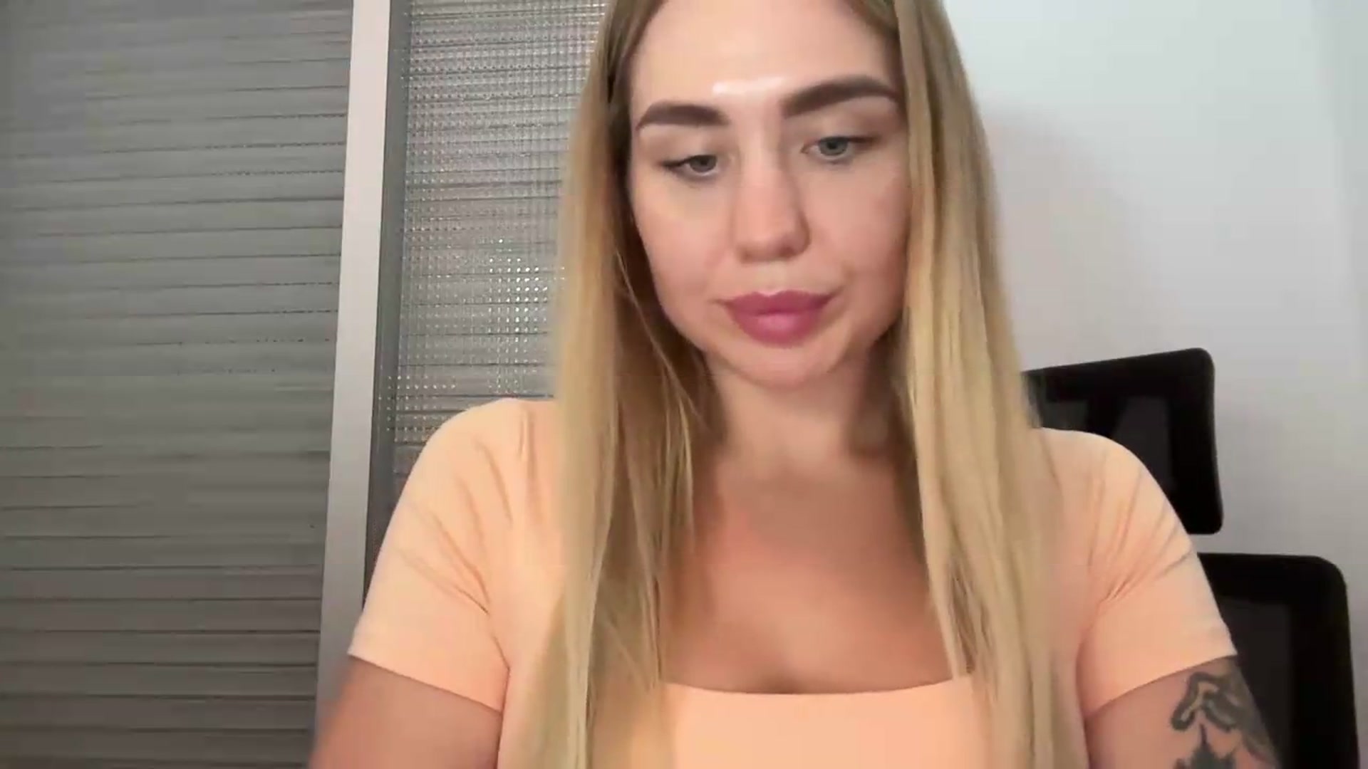 Gallery image thumbnail from DJ_Lol's myfreecams stream on, 08/03/2026, 19:35 image 12 of 20