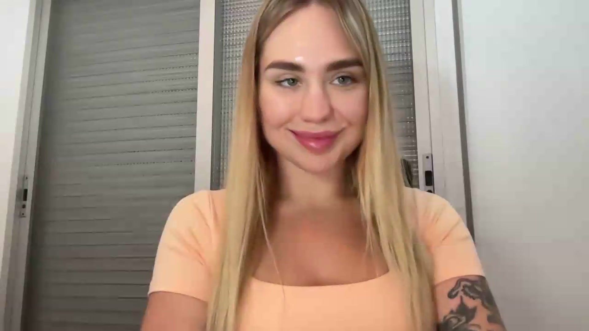 Gallery image thumbnail from DJ_Lol's myfreecams stream on, 08/03/2026, 19:35 image 17 of 20
