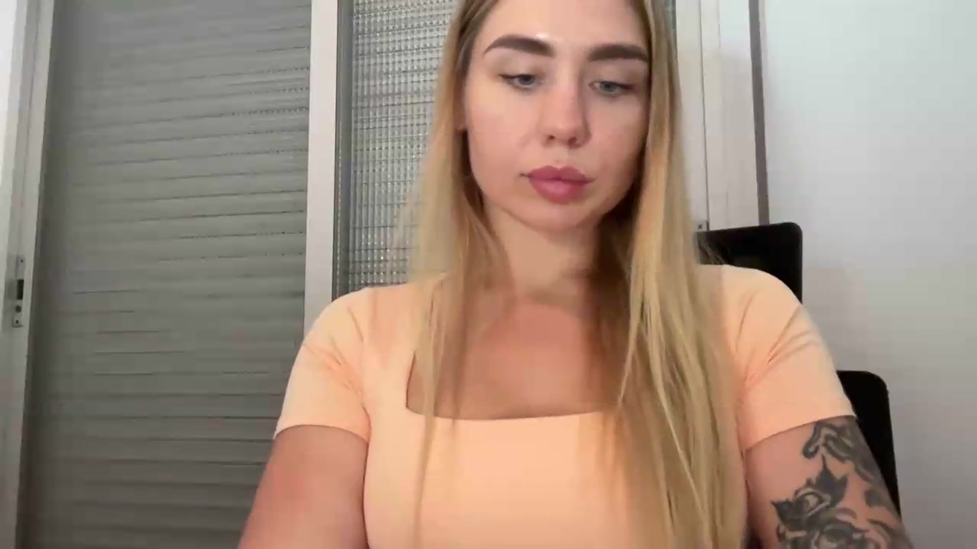 Gallery image thumbnail from DJ_Lol's myfreecams stream on, 08/03/2026, 20:00 image 13 of 20