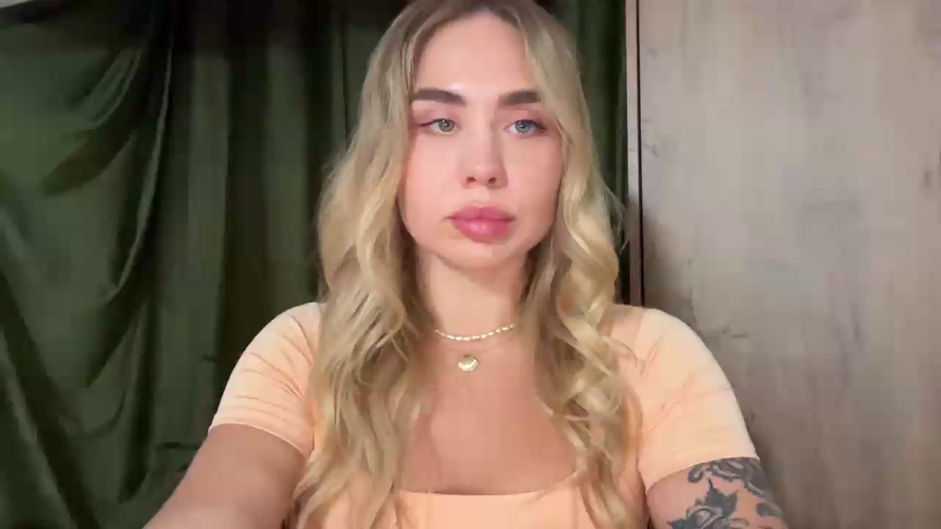 Gallery image thumbnail from DJ_Lol's myfreecams stream on, 08/20/2026, 14:58 image 1 of 20
