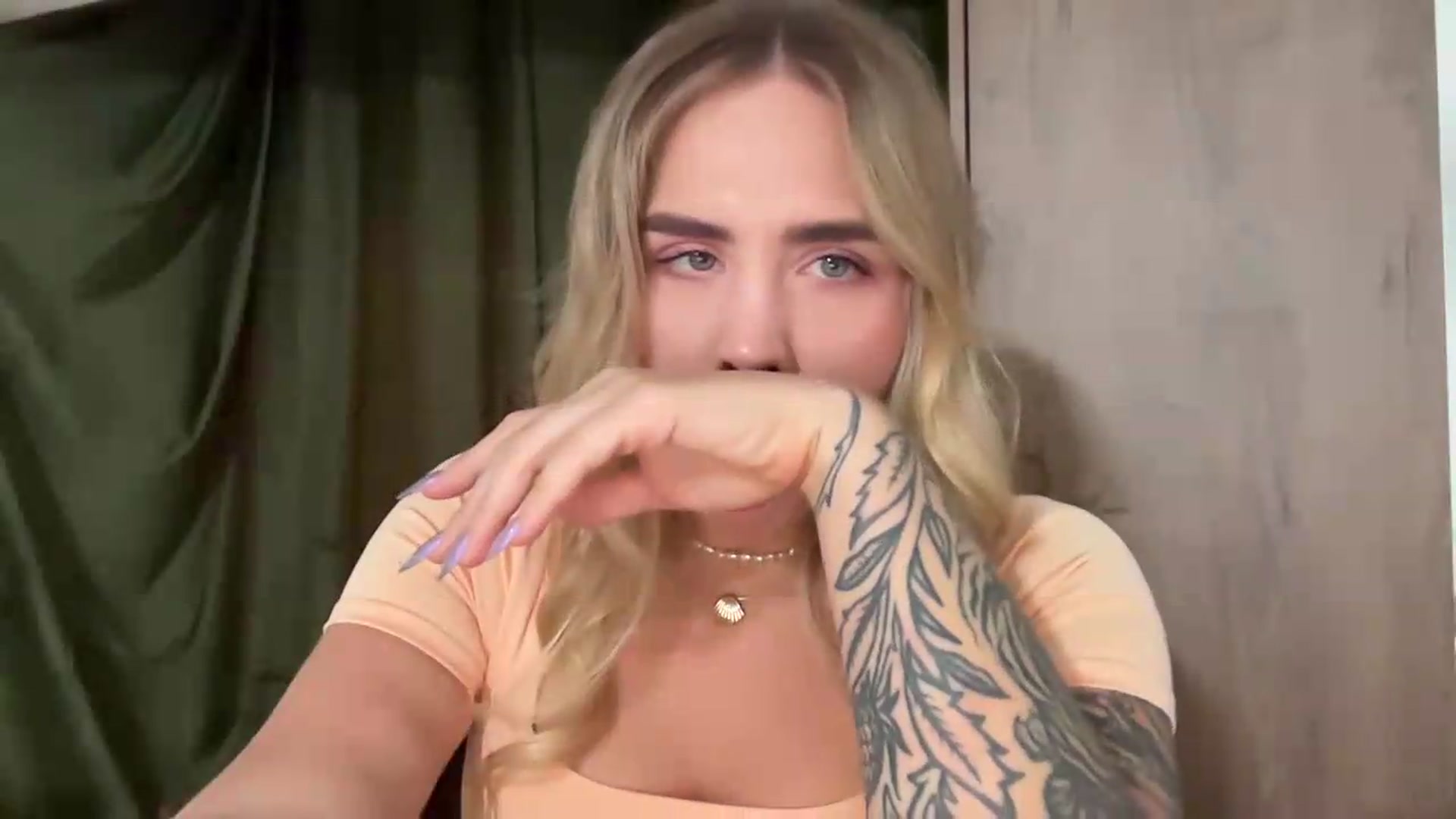 Gallery image thumbnail from DJ_Lol's myfreecams stream on, 08/20/2026, 15:54 image 20 of 20