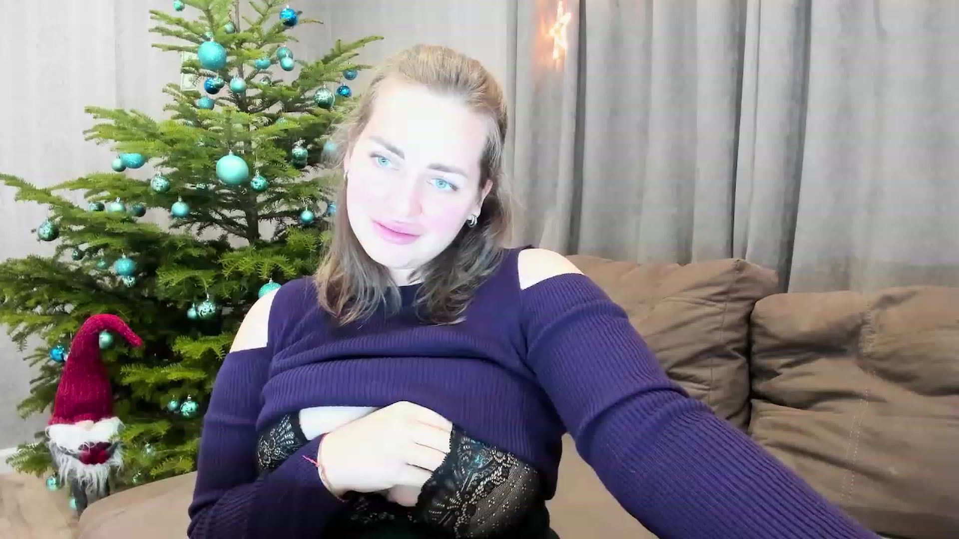 Gallery image thumbnail from DJ_Me_'s myfreecams stream on, 12/23/2022, 15:36 image 8 of 20