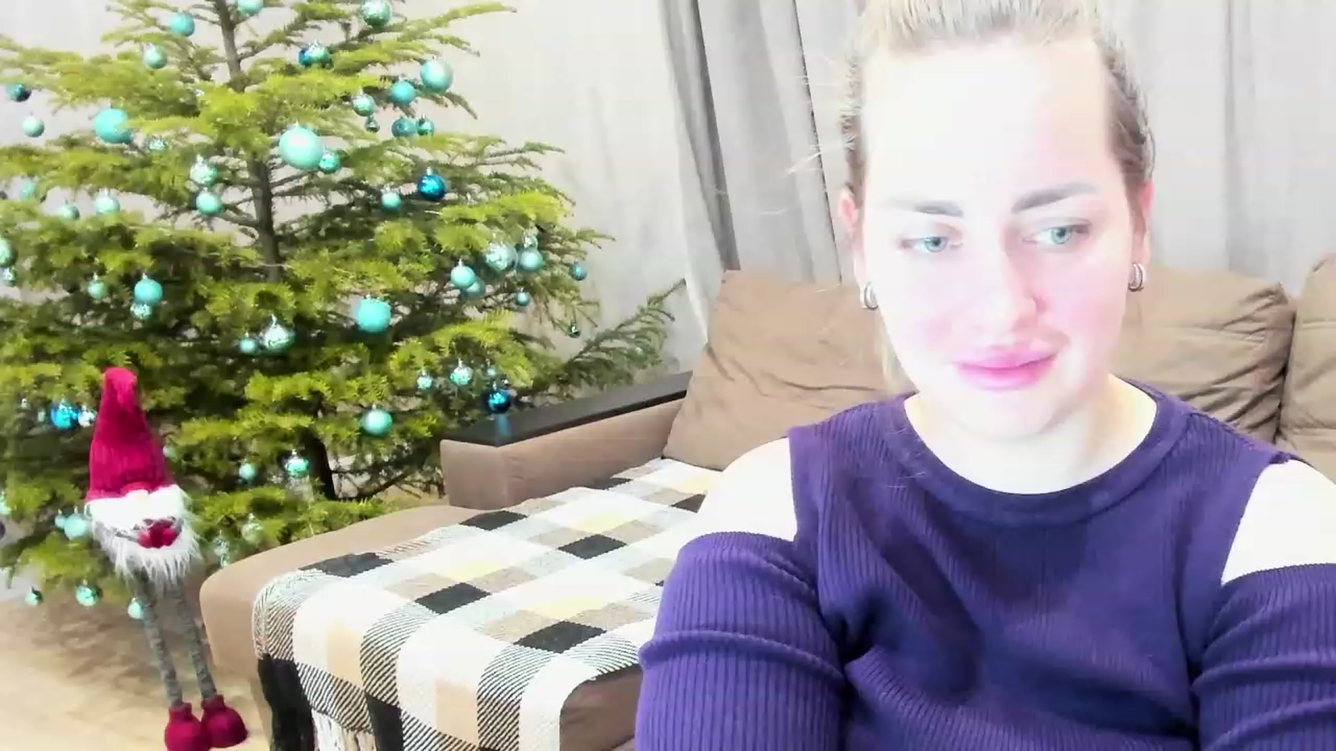 Gallery image thumbnail from DJ_Me_'s myfreecams stream on, 01/08/2023, 13:37 image 15 of 20