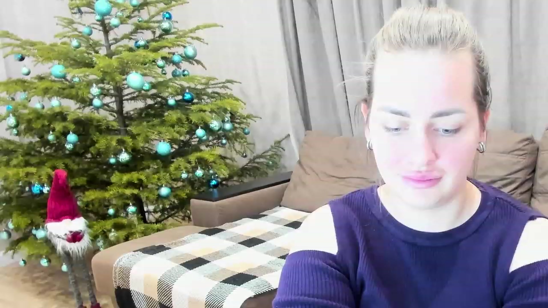 Gallery image thumbnail from DJ_Me_'s myfreecams stream on, 01/08/2023, 14:15 image 16 of 20