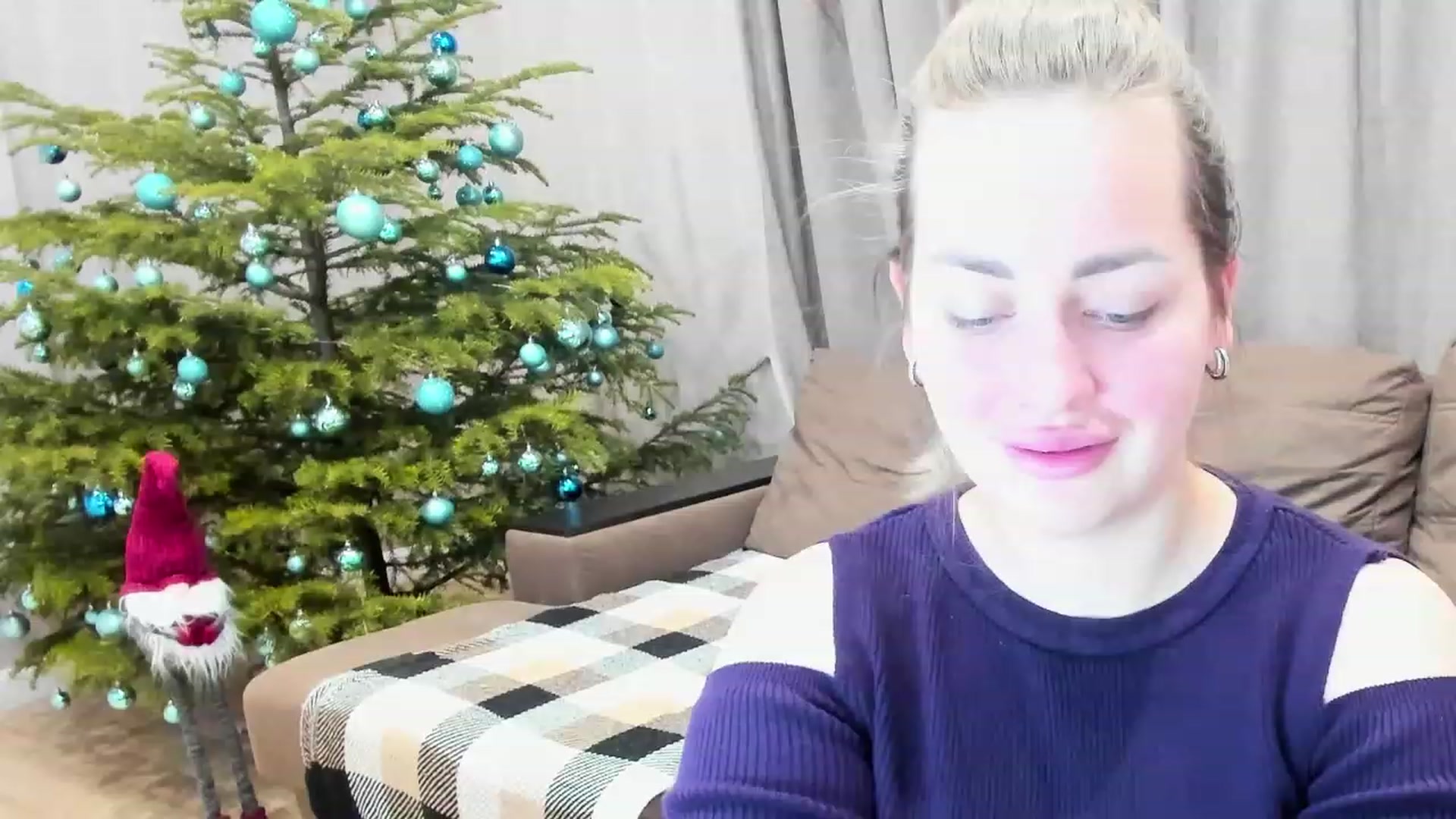 Gallery image thumbnail from DJ_Me_'s myfreecams stream on, 01/08/2023, 14:15 image 8 of 20