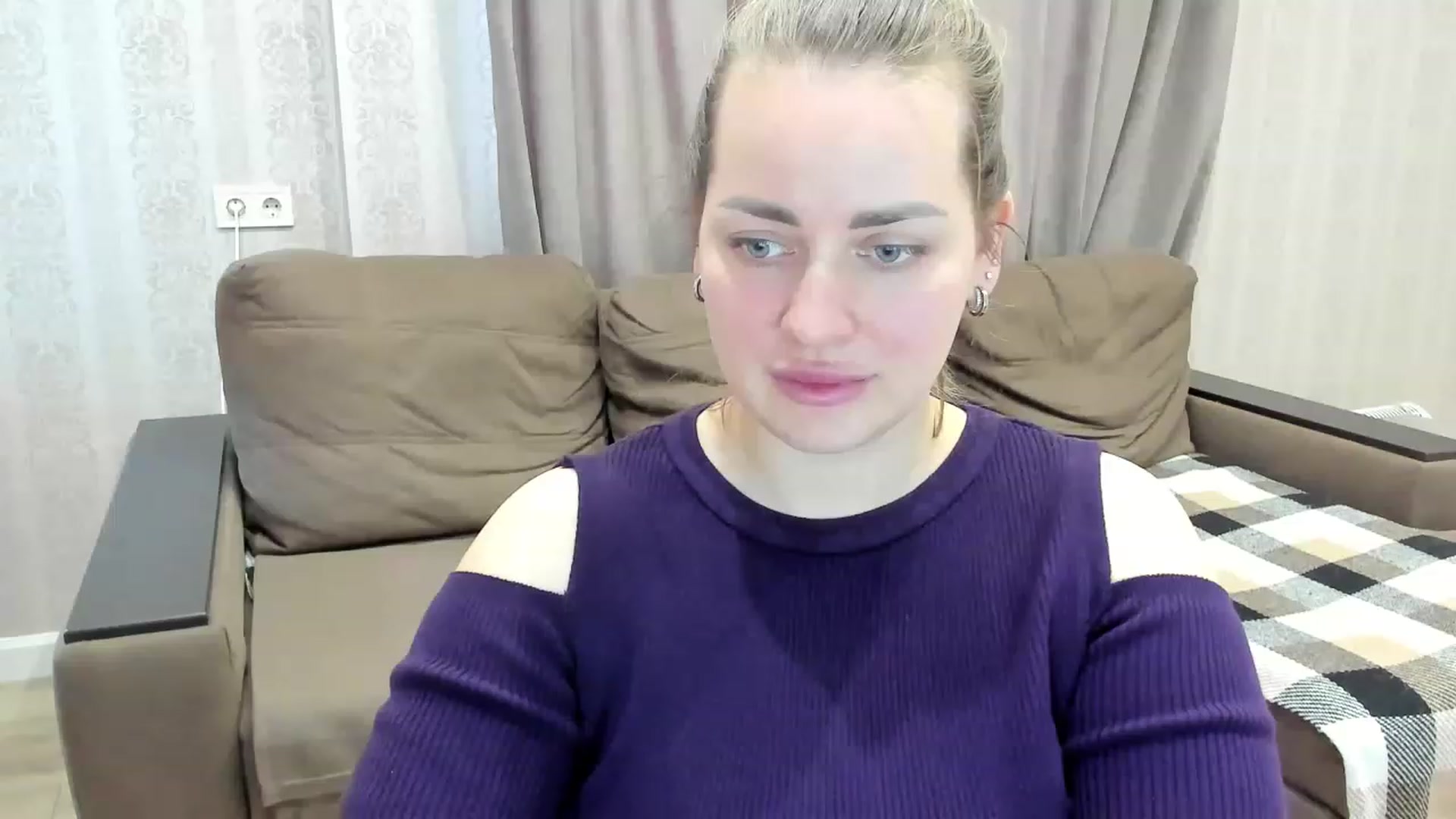 Gallery image thumbnail from DJ_Me_'s myfreecams stream on, 03/03/2023, 14:01 image 8 of 20