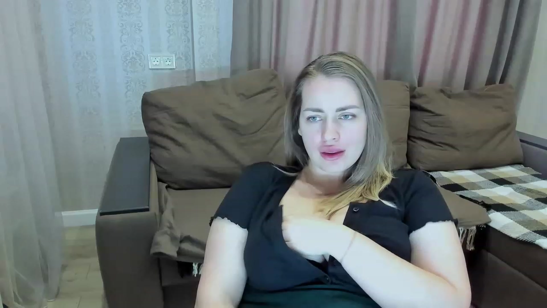 Gallery image thumbnail from DJ_Me_'s myfreecams stream on, 04/02/2023, 05:32 image 20 of 20