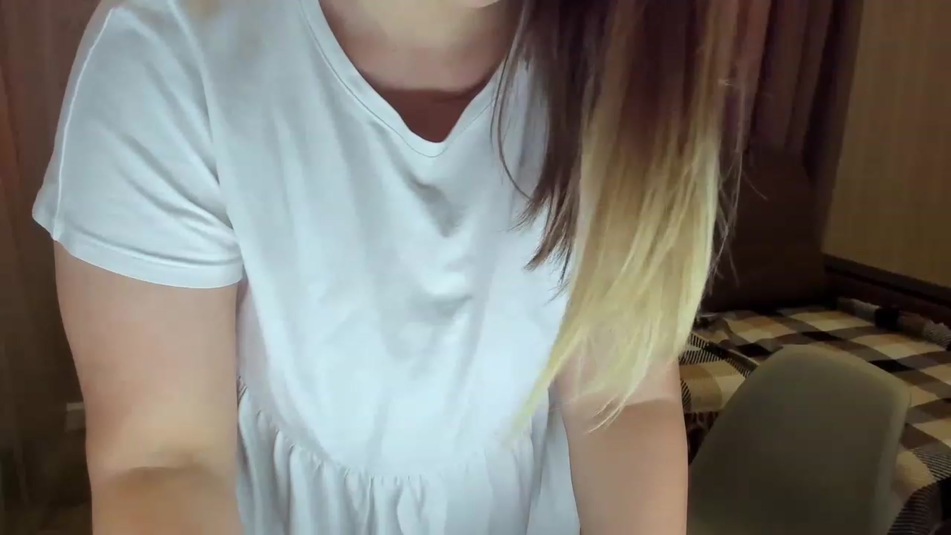 Gallery image thumbnail from DJ_Me_'s myfreecams stream on, 05/28/2023, 13:24 image 13 of 20