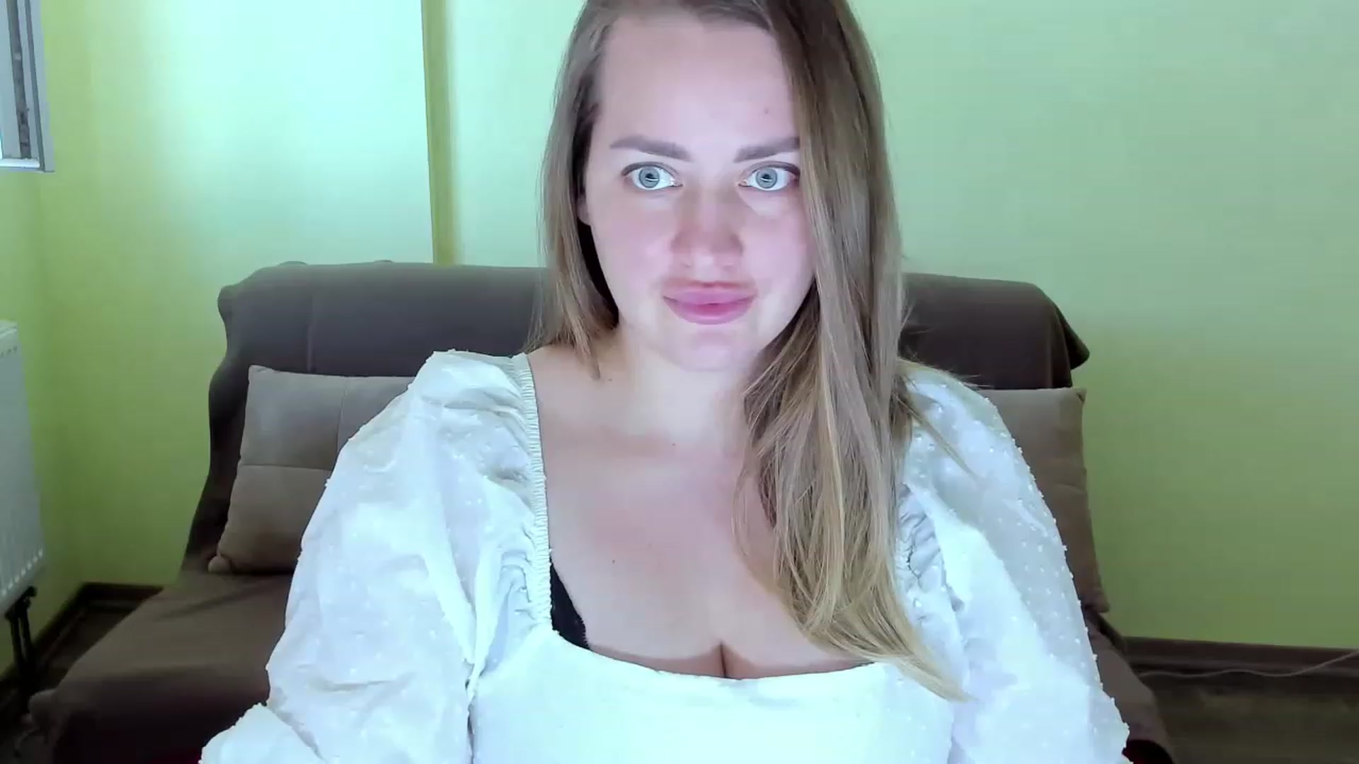 Gallery image thumbnail from DJ_Me_'s myfreecams stream on, 07/30/2023, 13:01 image 4 of 20