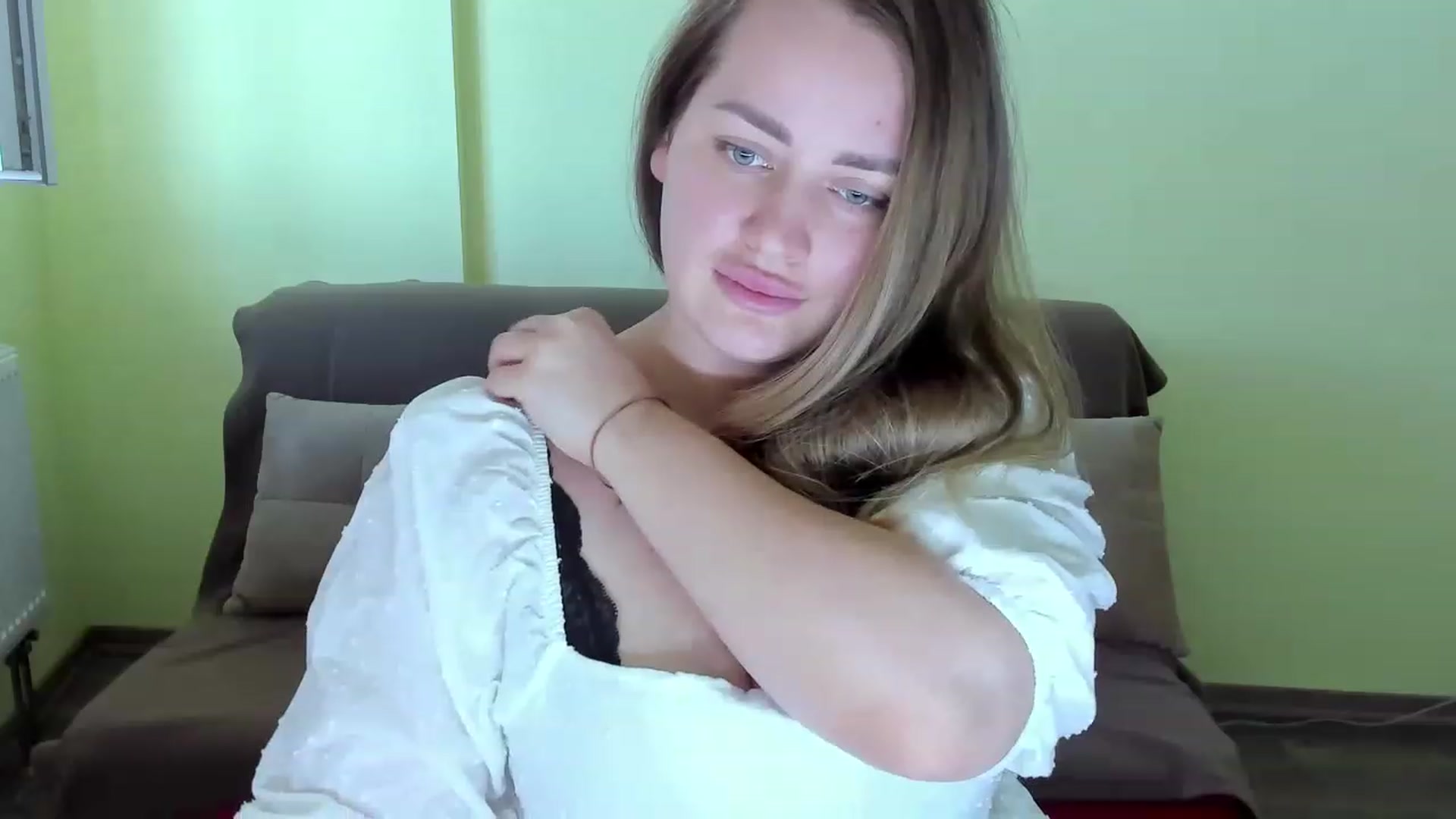 Gallery image thumbnail from DJ_Me_'s myfreecams stream on, 07/30/2023, 13:01 image 15 of 20