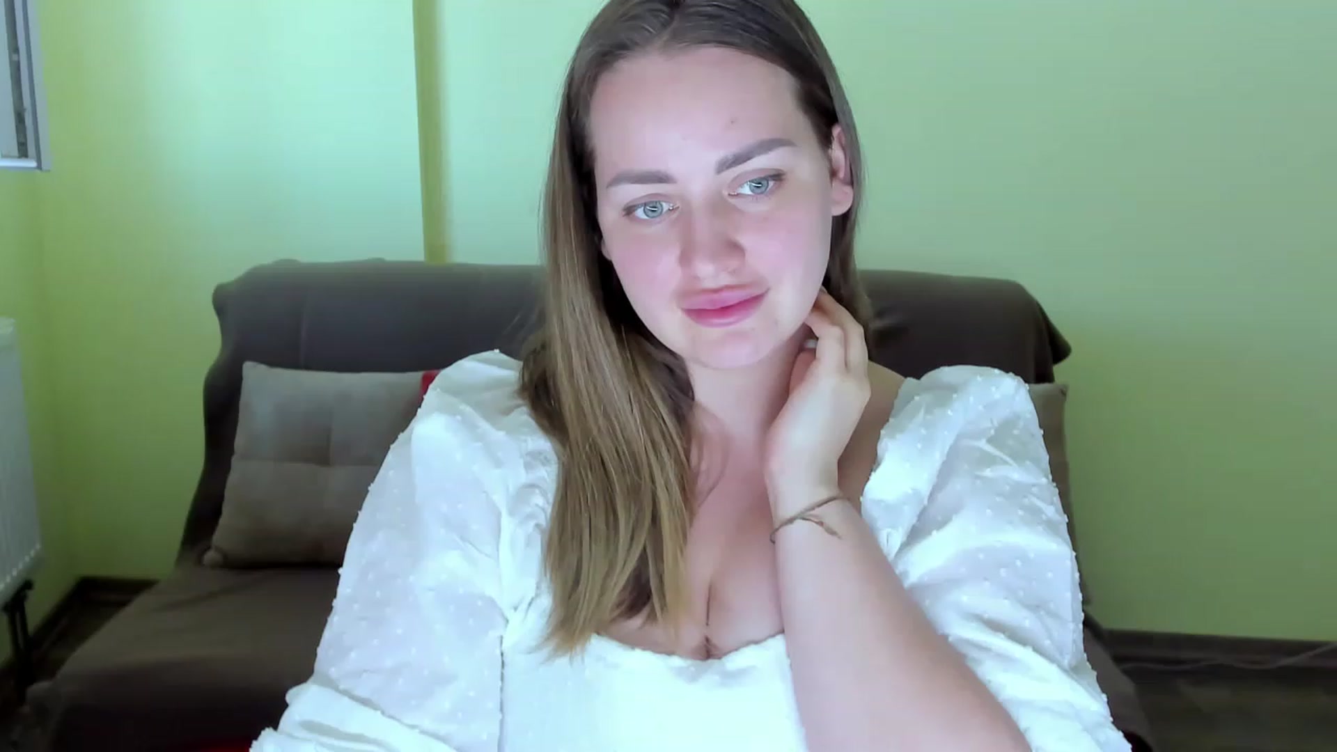 Gallery image thumbnail from DJ_Me_'s myfreecams stream on, 07/30/2023, 15:23 image 20 of 20